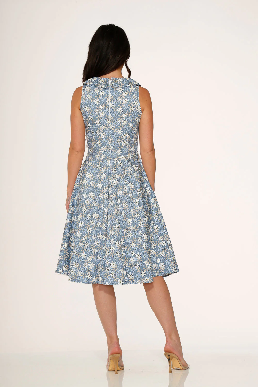 Blue Daisy Floral Swing Dress - Image 7