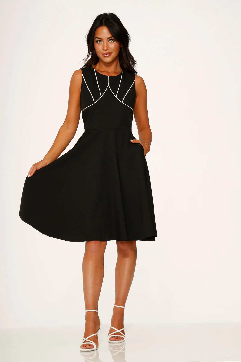 Black & White Piping Swing Dress - Image 3