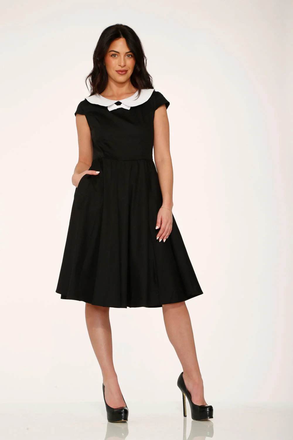 Black & White Collar Swing Dress - Image 3