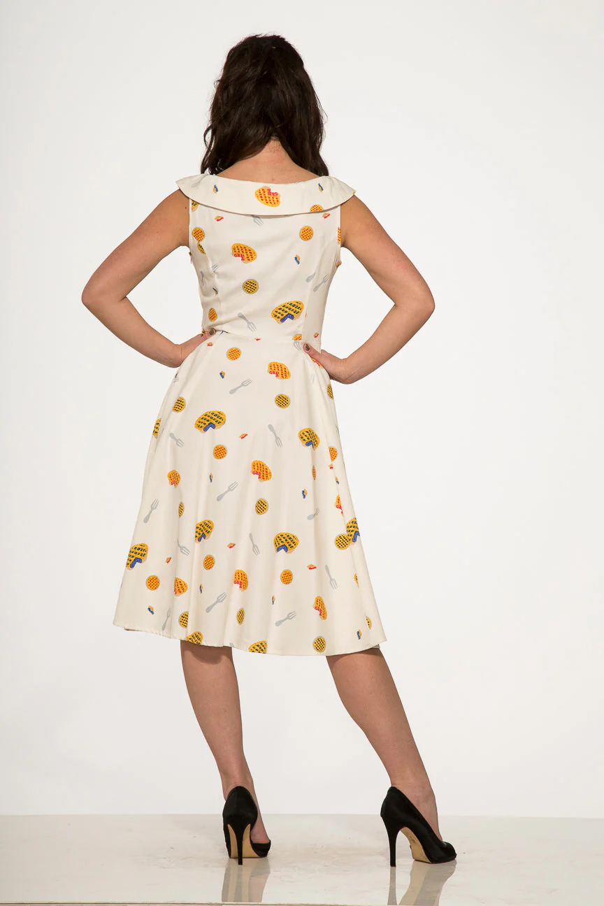 Pie Dress in Off White - Image 3
