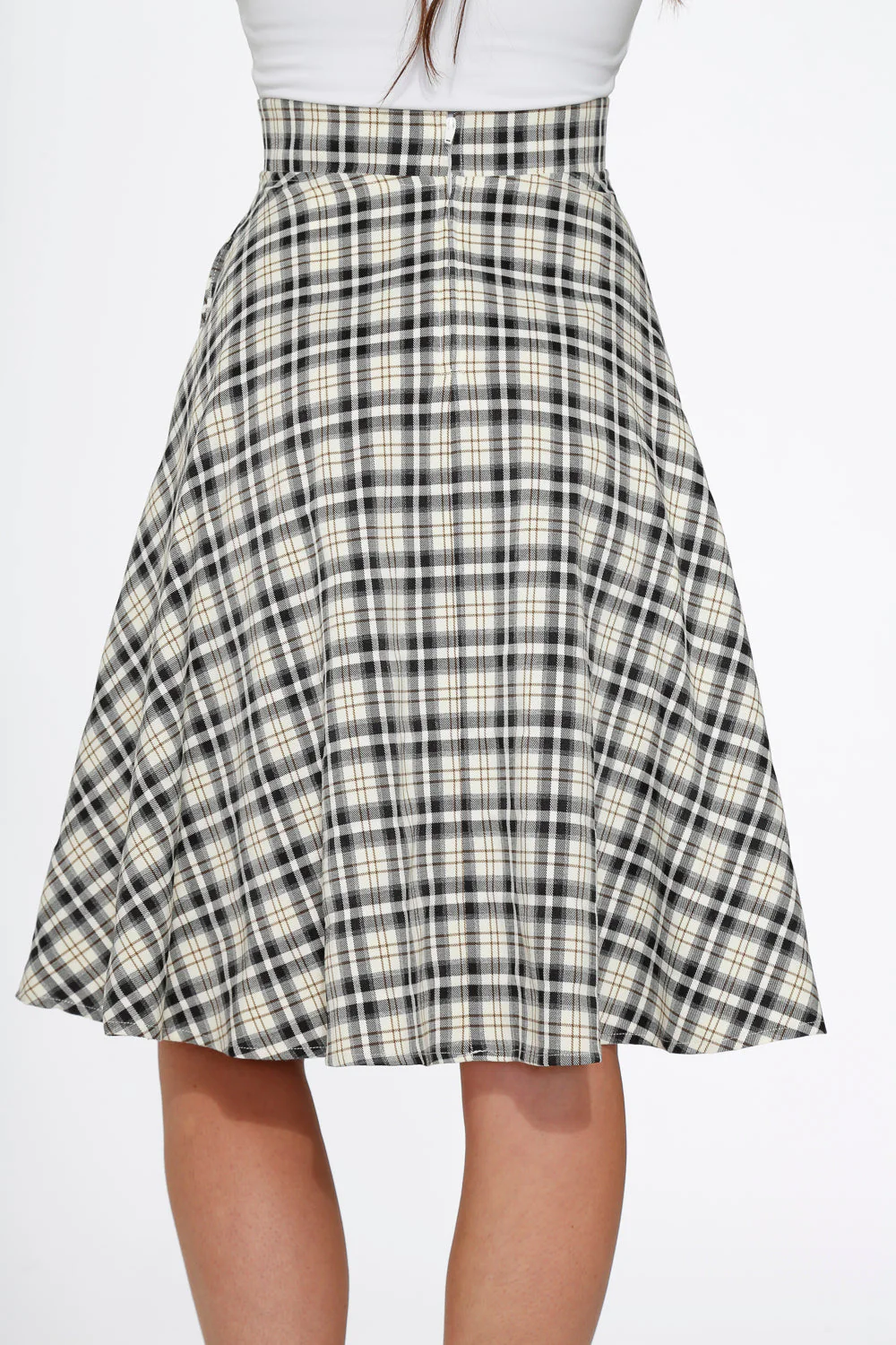 Off White Plaid Swing Skirt - Image 4