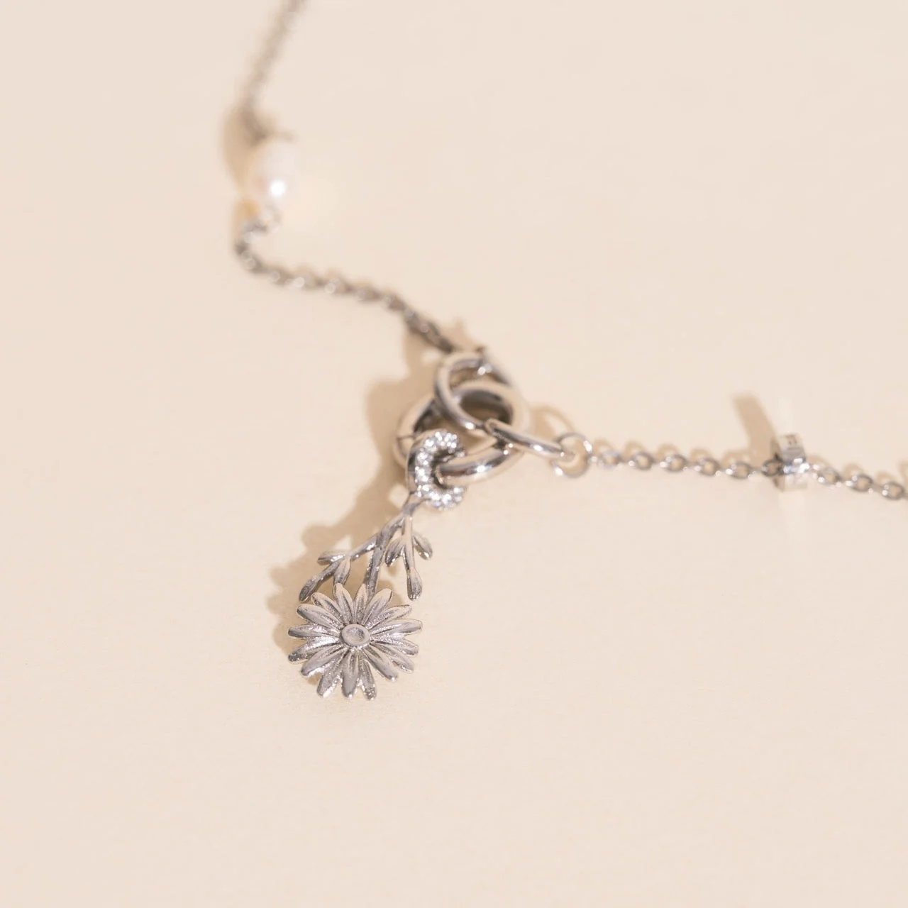 April Daisy Birth Flower Necklace Charm - Image 2