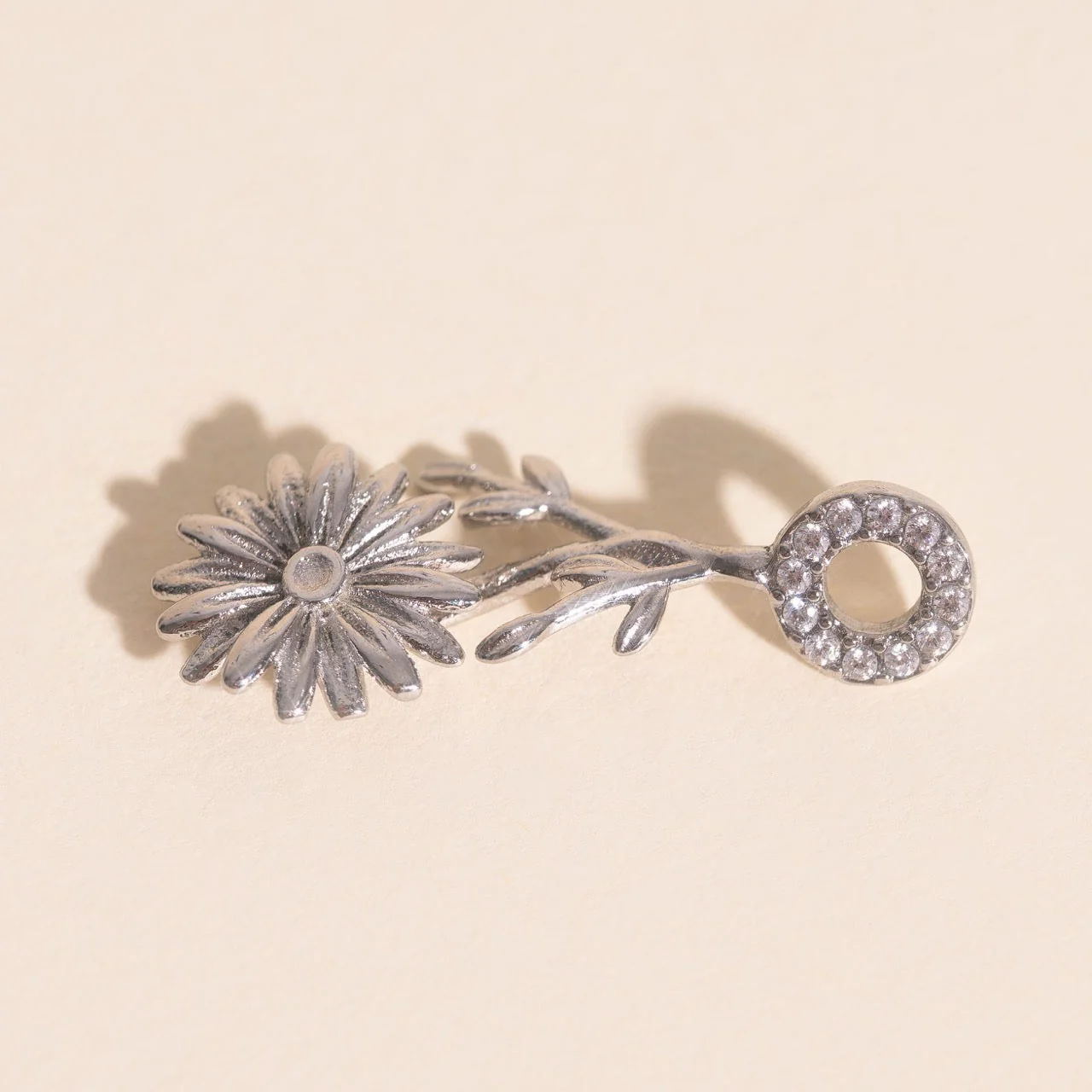 April Daisy Birth Flower Necklace Charm - Image 4
