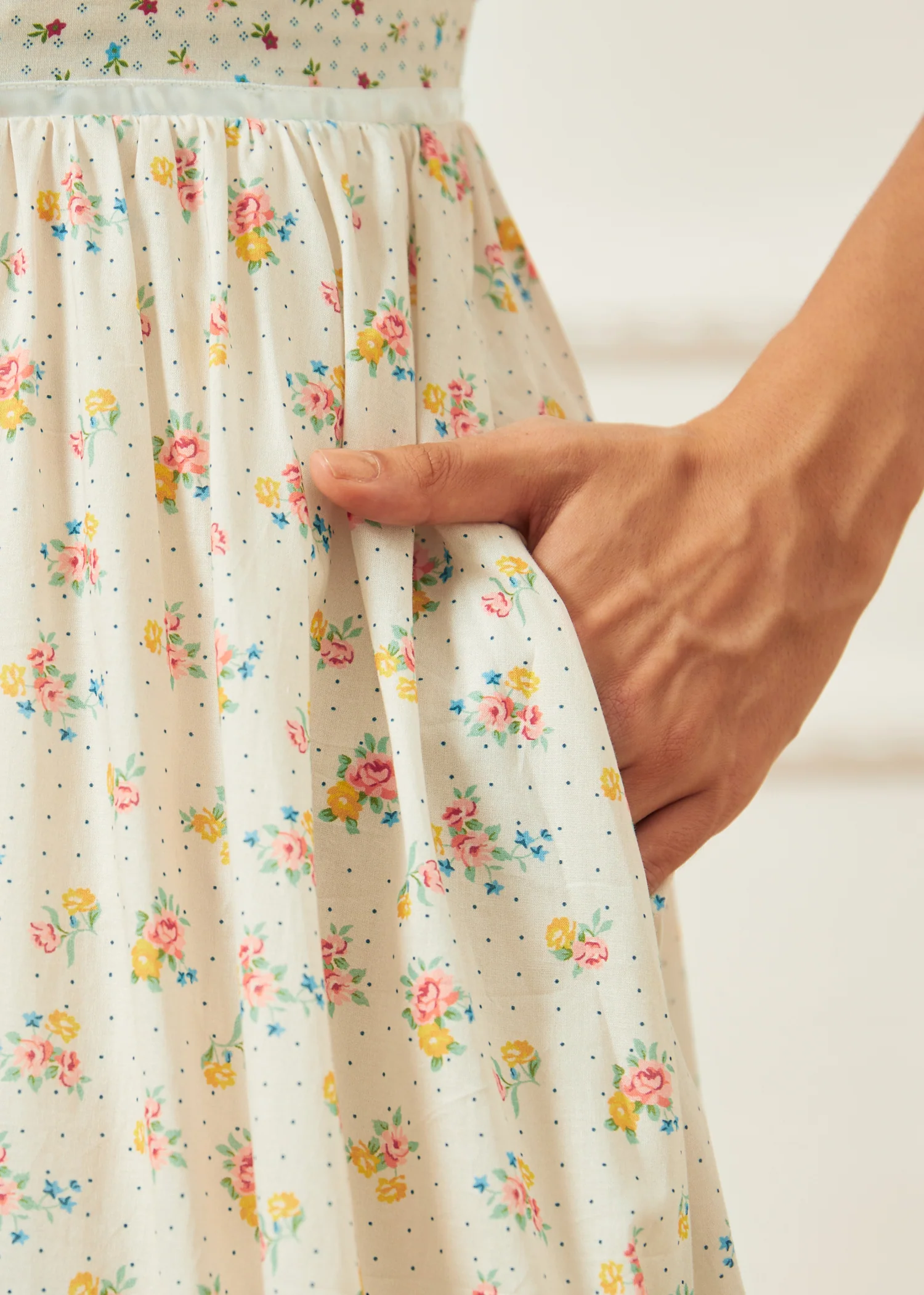 GUNNE SAX for ModCloth Reyna Lace-Up Maxi Dress - Image 13