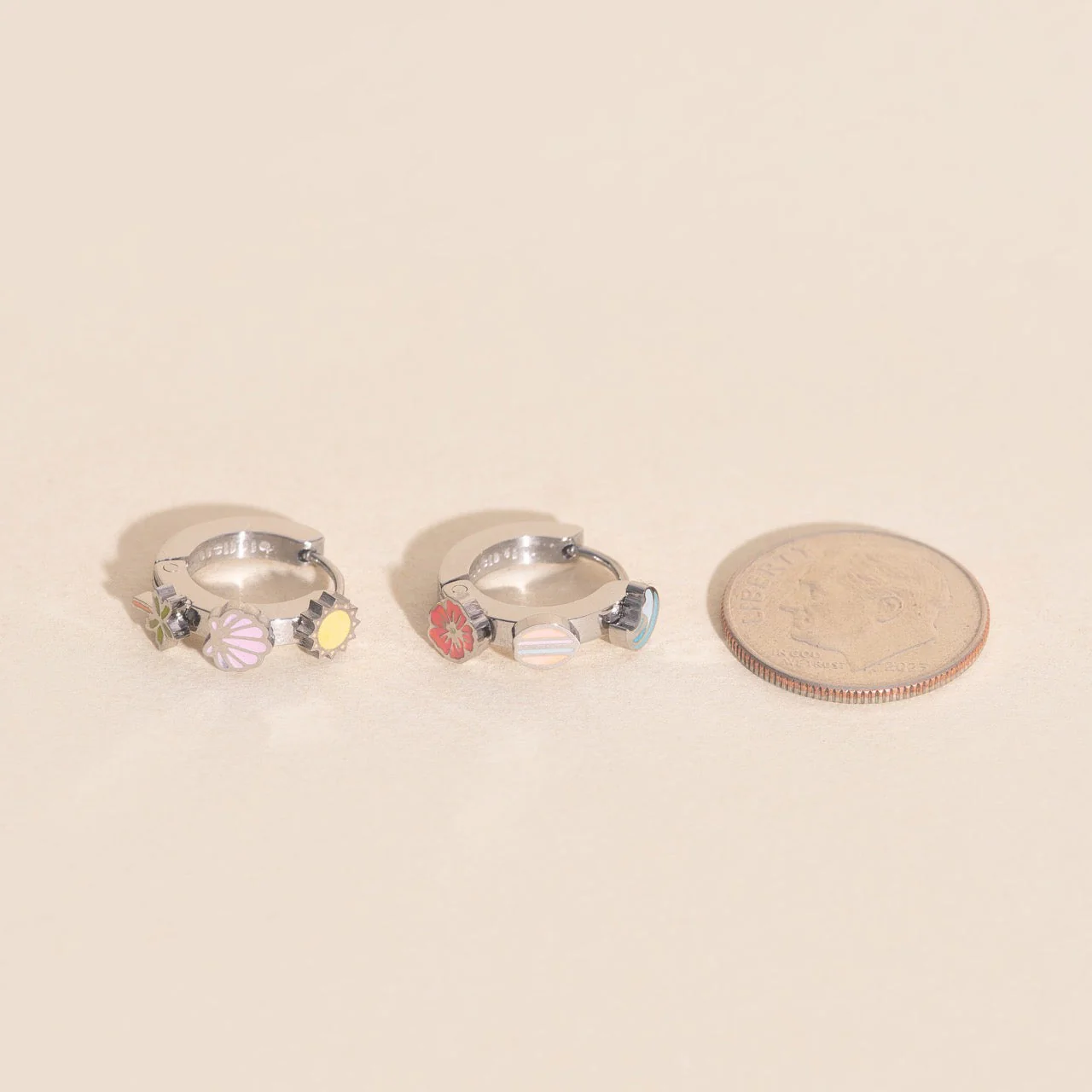 Beach 3D Huggie Hoop Earrings - Image 9
