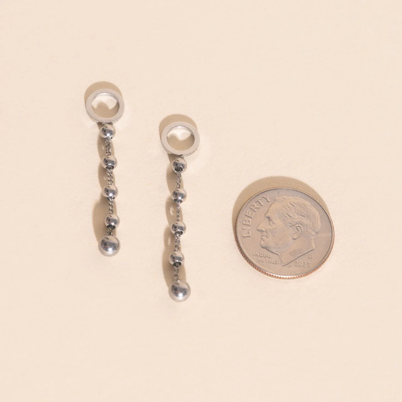 Beaded Metal Chain Chunky Huggie Hoop Charms - Image 8