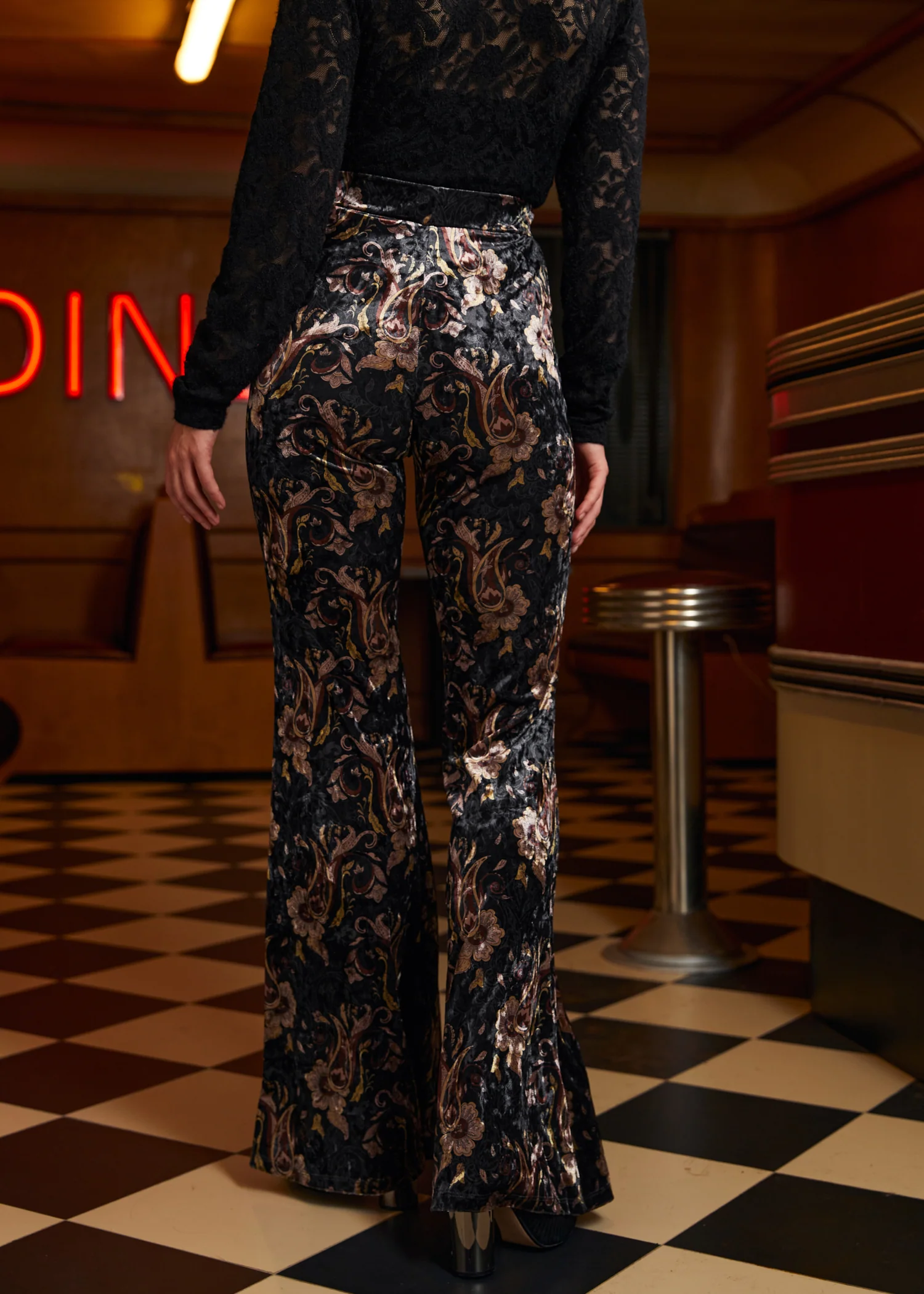 Just for Kicks Bell Bottom Legging - Image 3