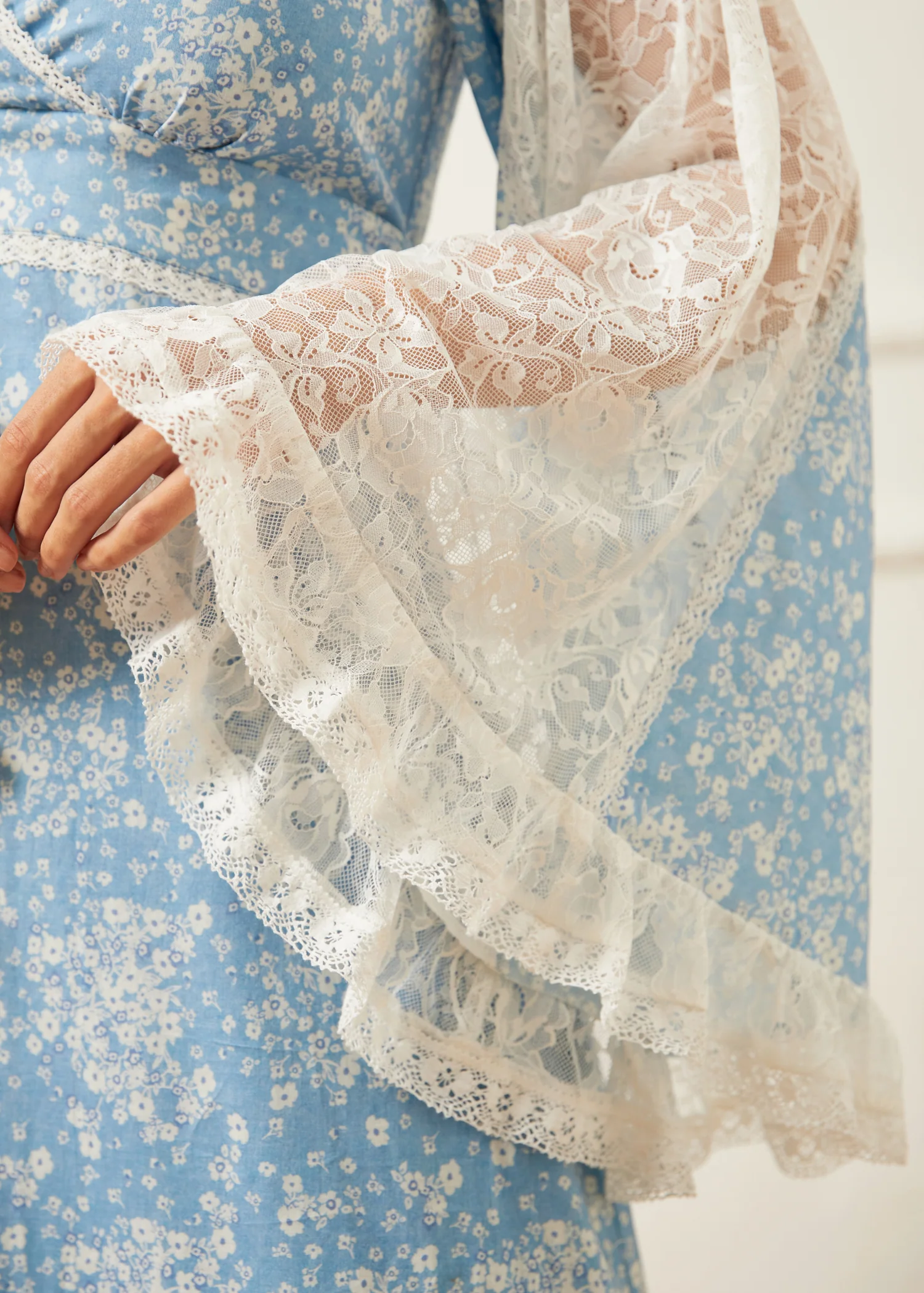 GUNNE SAX for ModCloth Michella Bell Sleeve Dress - Image 2
