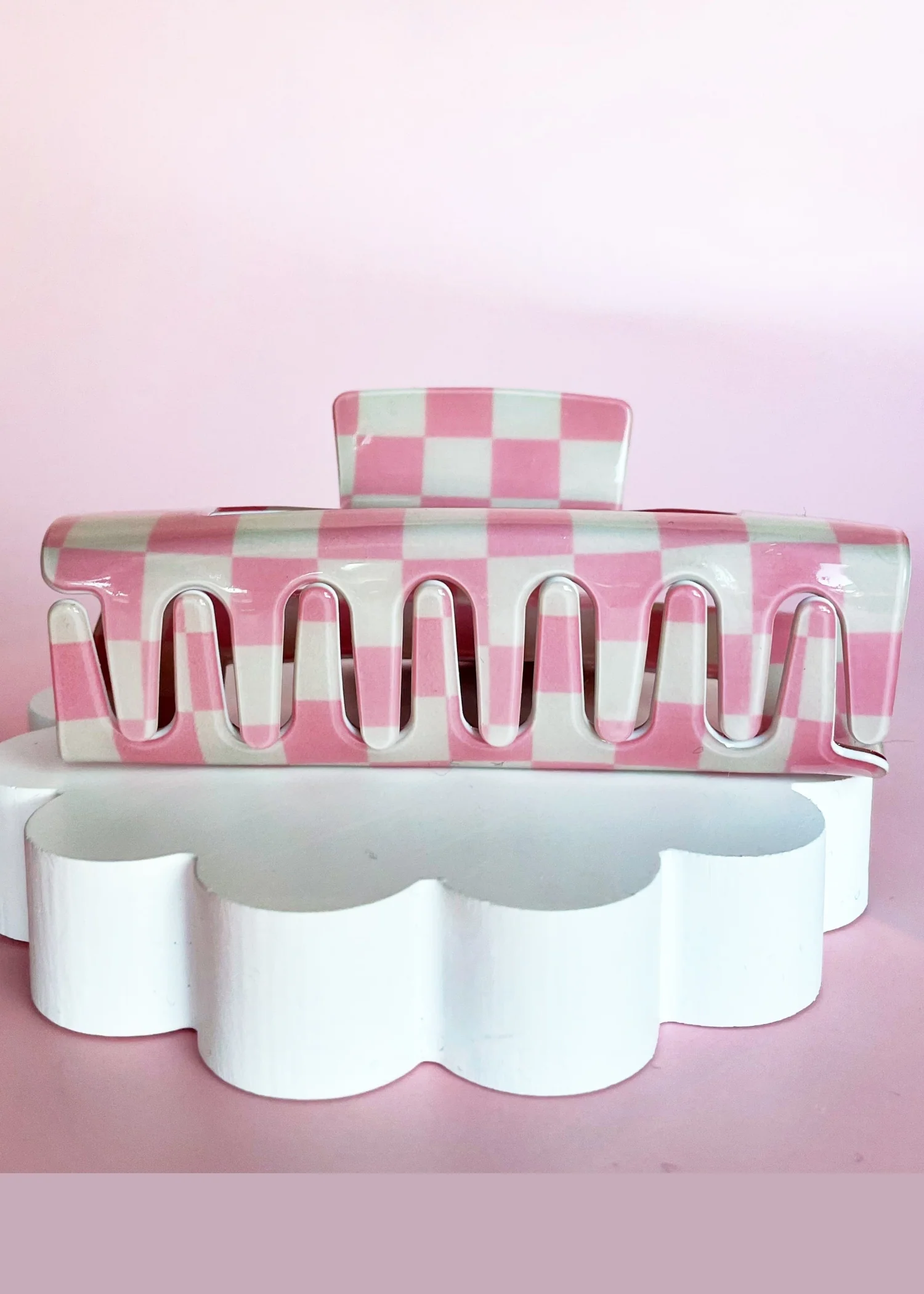 Blush Checkered Claw Hair Clip