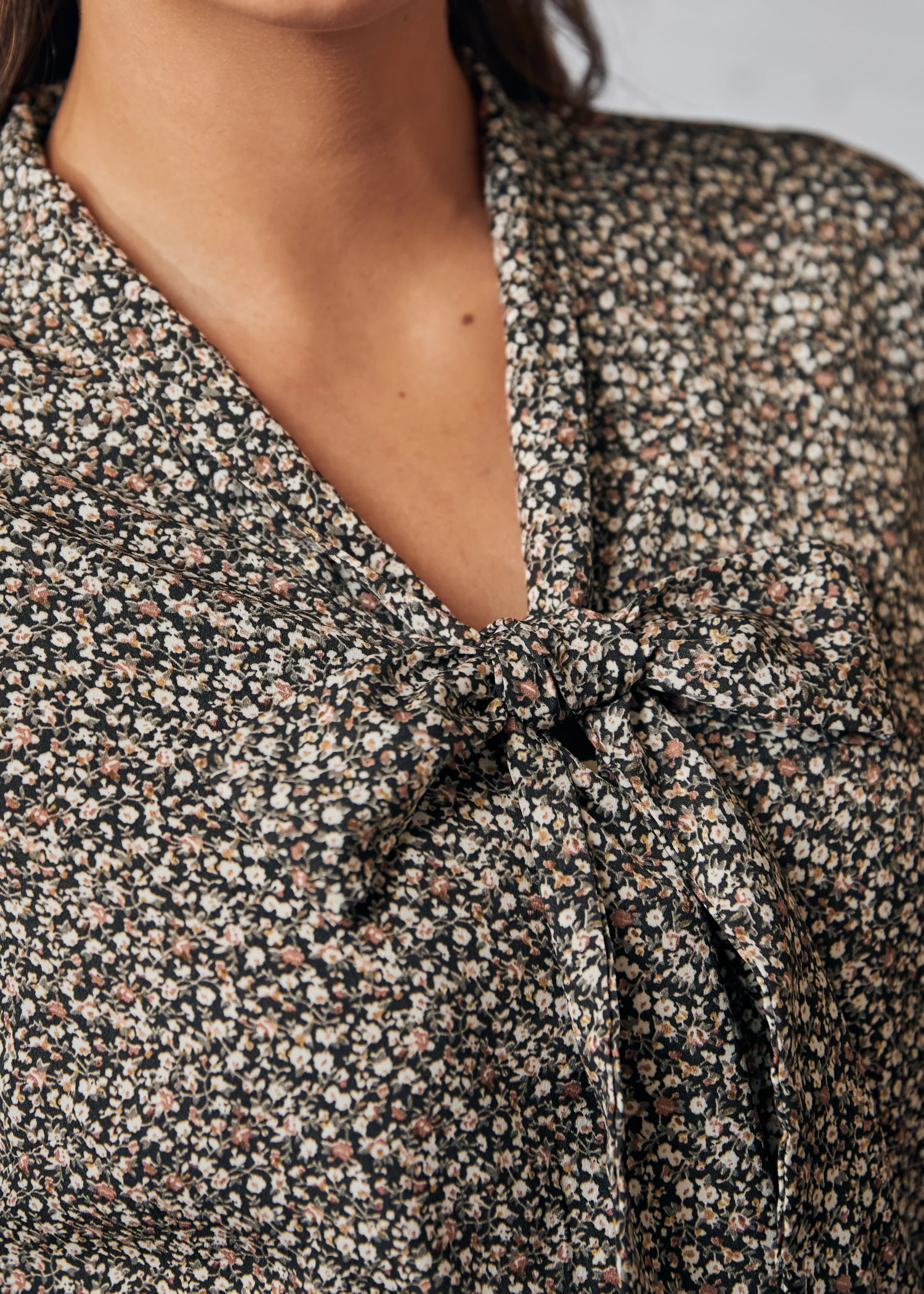 Knot Your Average Blouse - Image 6
