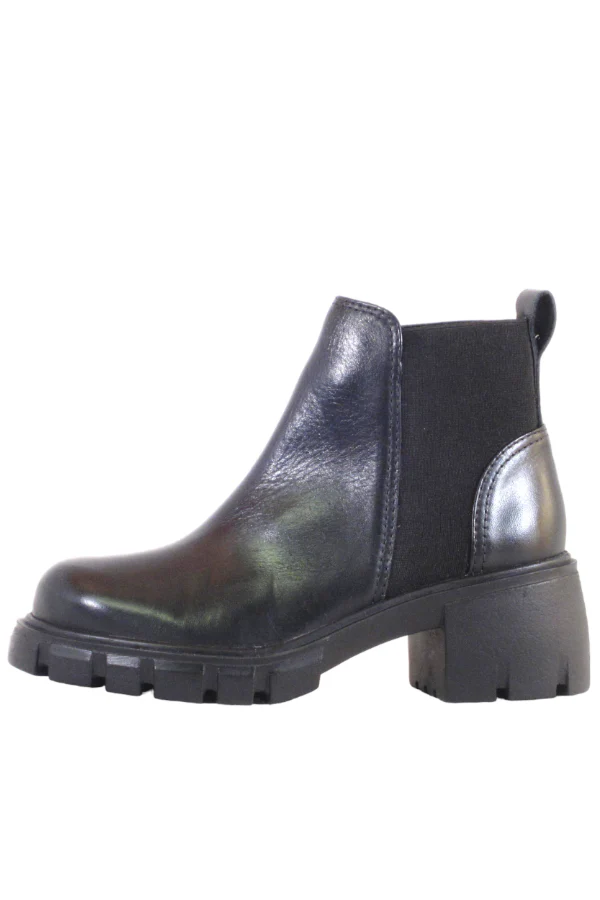 Brink Lug Sole Booties - Image 4