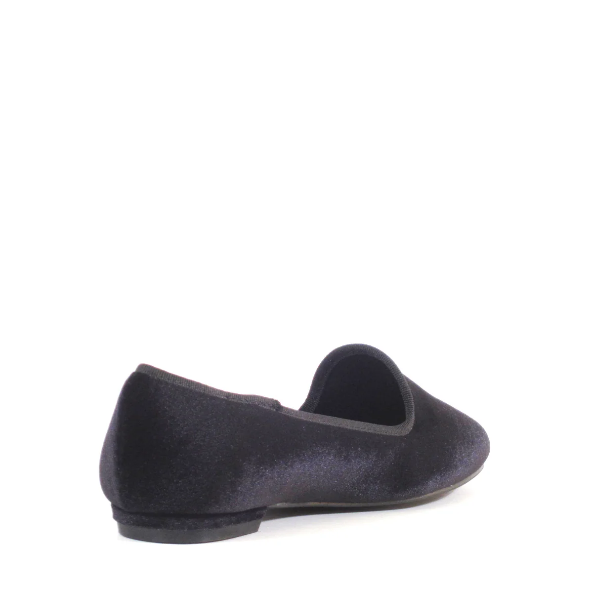 Chain Velvet Loafers - Image 4