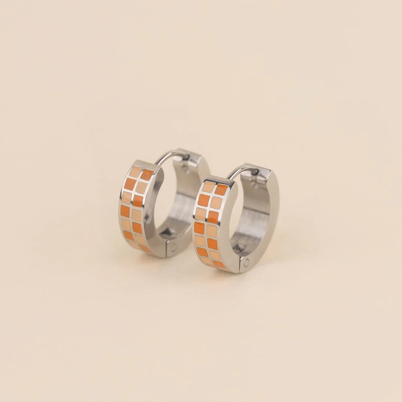 Checkered Chunky Huggie Hoop Earrings - Image 8