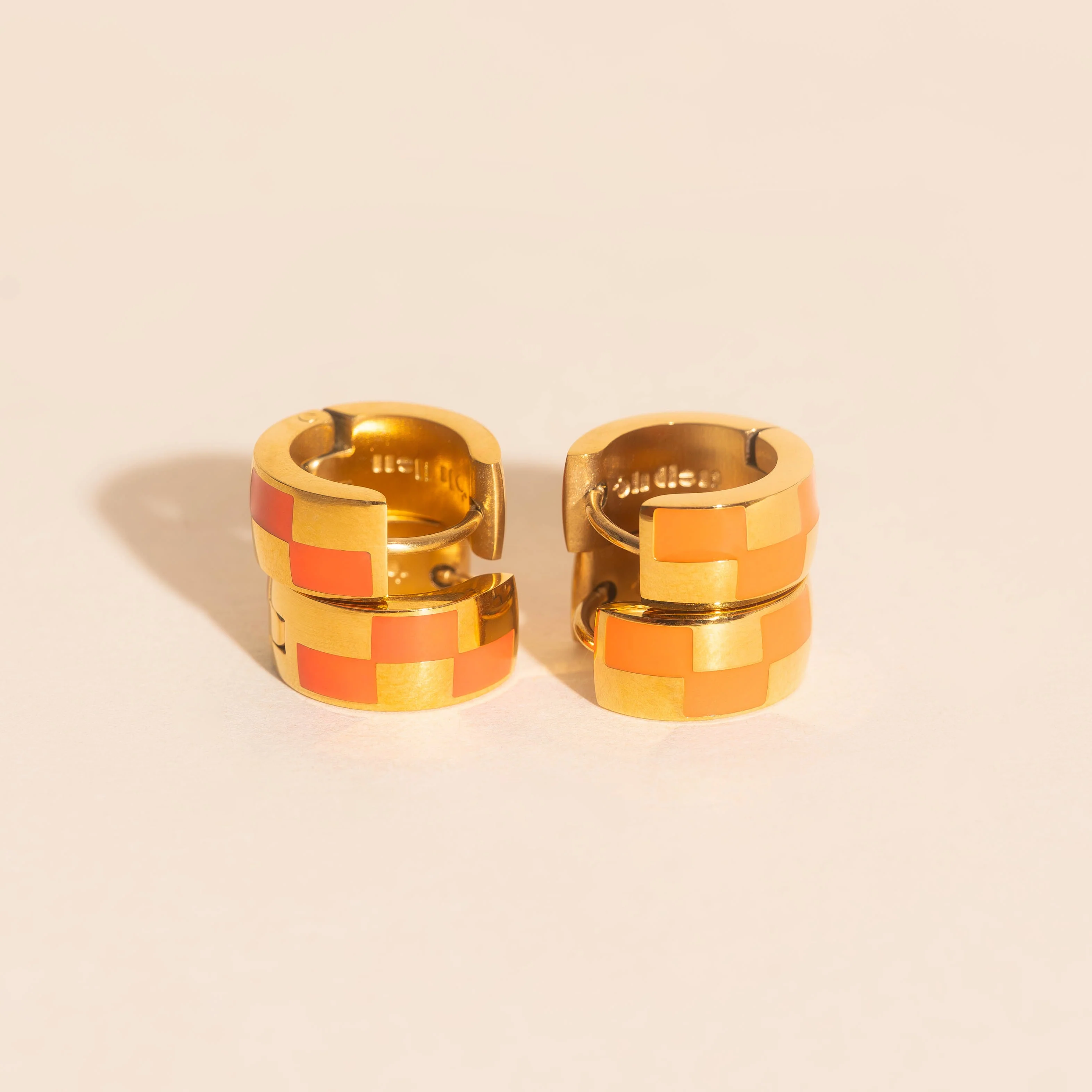 Checkered Rounded Super Chunky Huggie Hoop Earrings - Image 22