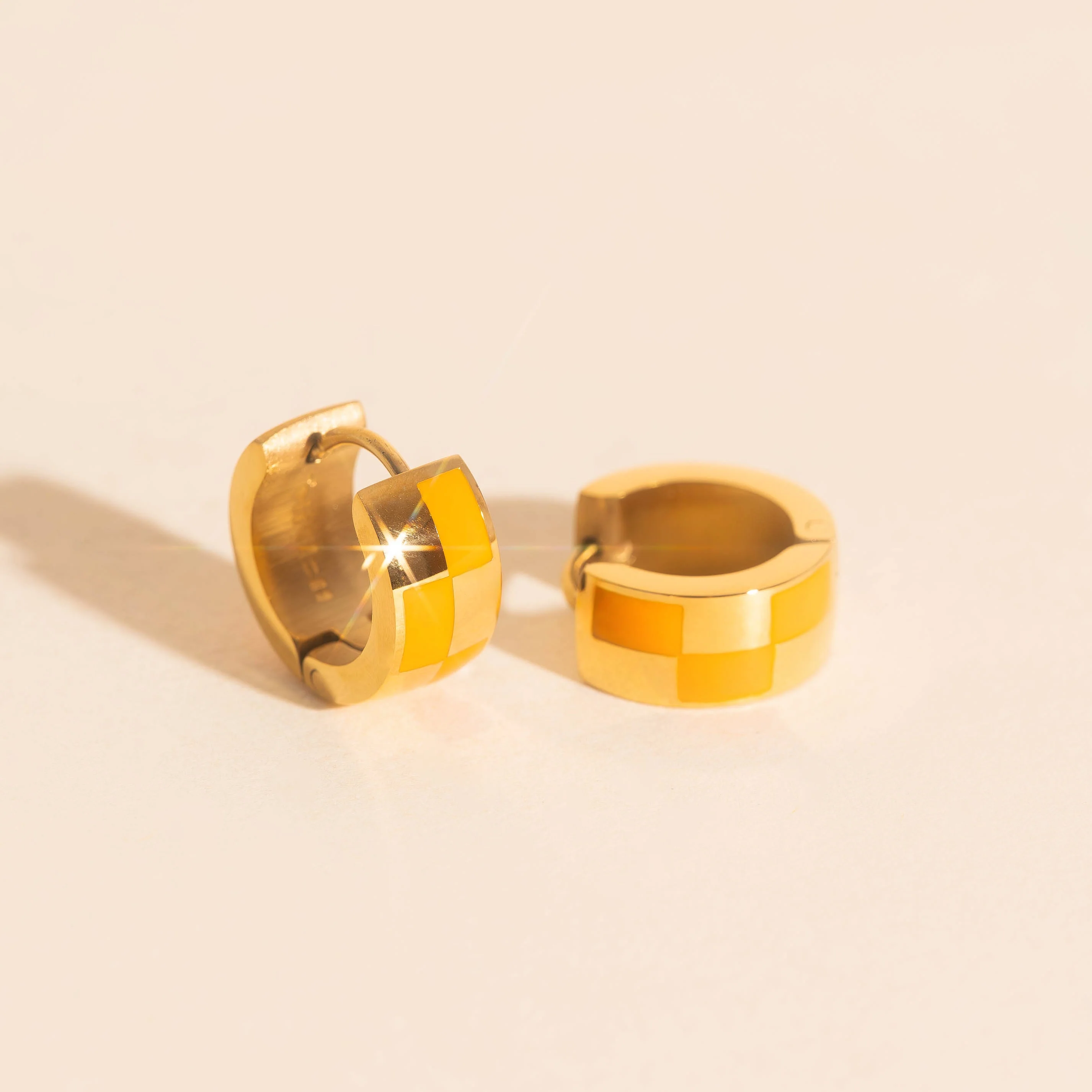 Checkered Rounded Super Chunky Huggie Hoop Earrings - Image 23