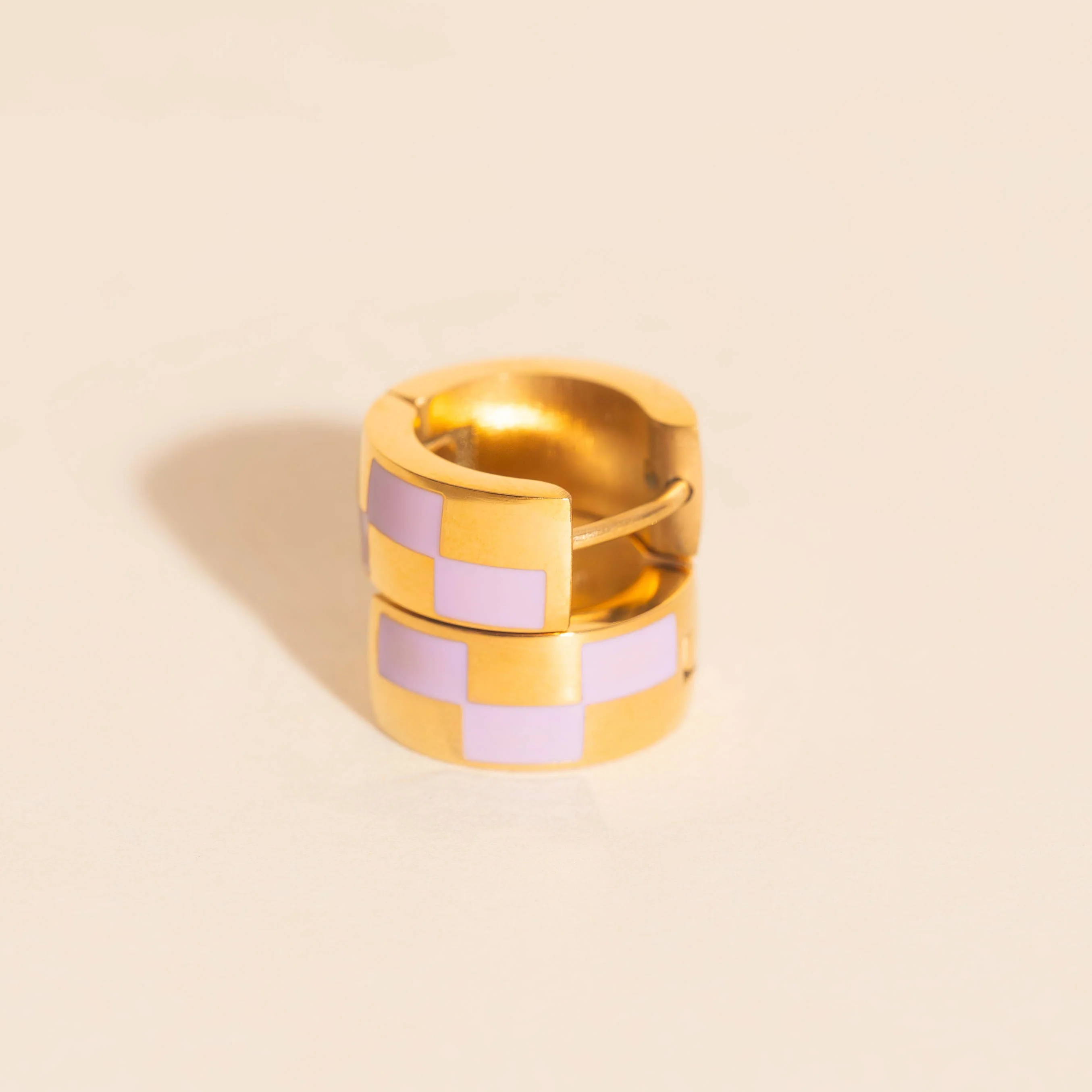 Checkered Rounded Super Chunky Huggie Hoop Earrings - Image 29