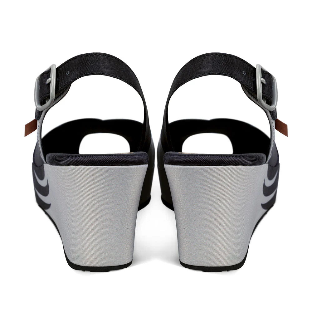 Chocolaticas® Black Birds Women's Sandal - Image 4
