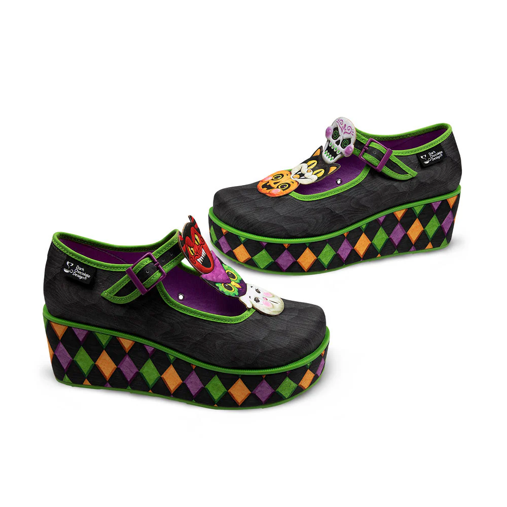 ChocolaticasĀ® Spooky Gang Women's Mary Jane Platform - Image 4