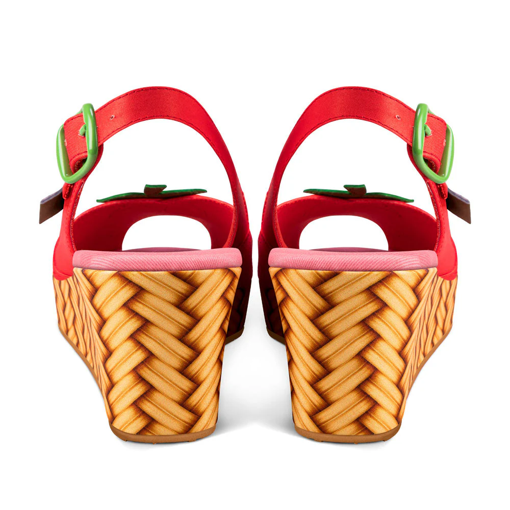 ChocolaticasĀ® Strawbella Women's Sandal - Image 4