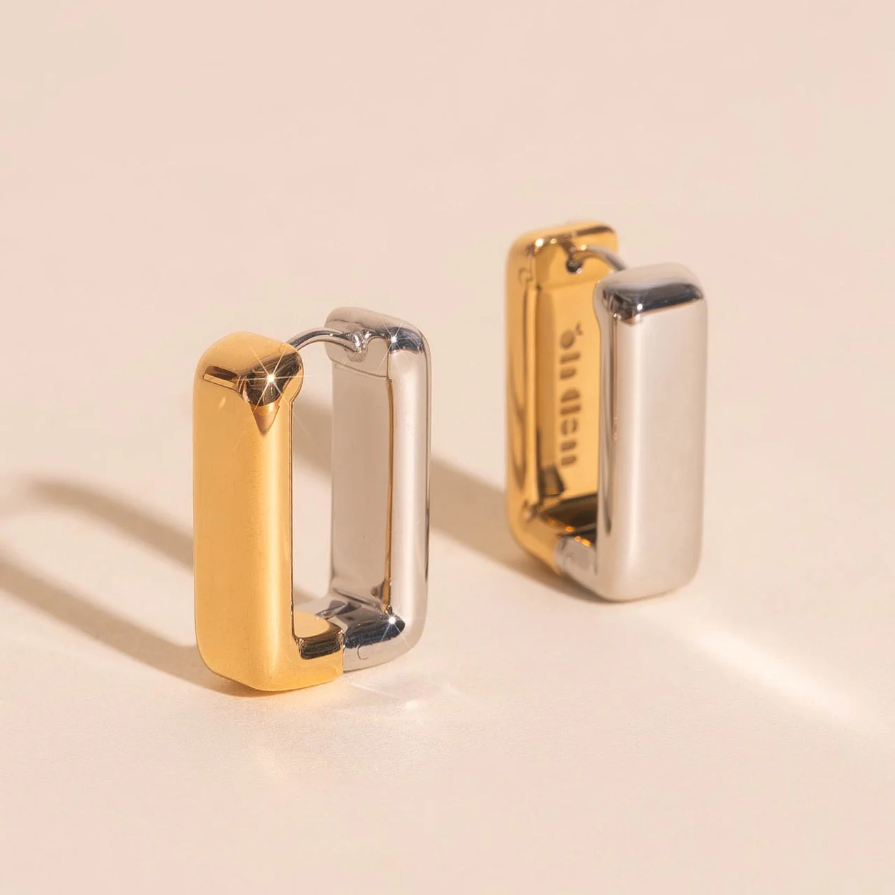 Chunky Rounded Rectangle Huggie Hoop Earrings - Image 12