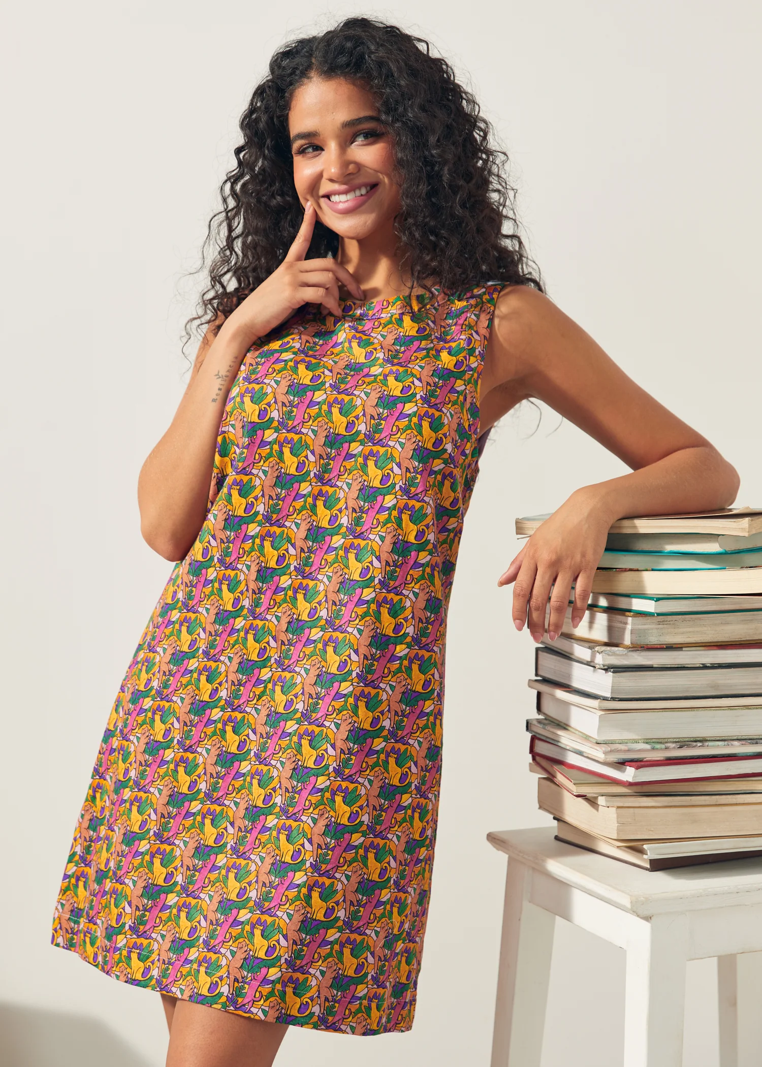 The Keep It Classic Shift Dress - Image 4