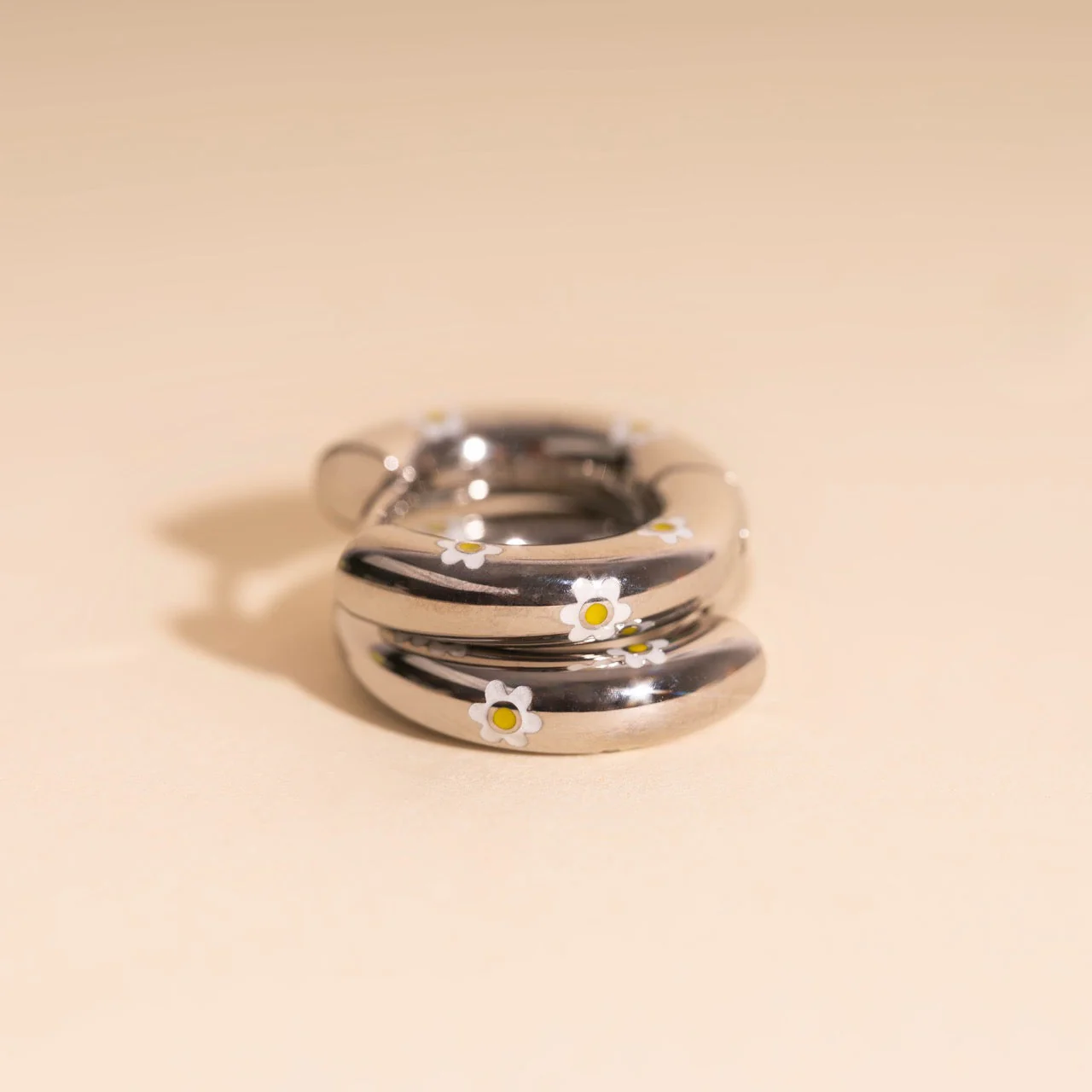 Daisy Chunky Rounded Huggie Hoop Earrings - Image 10