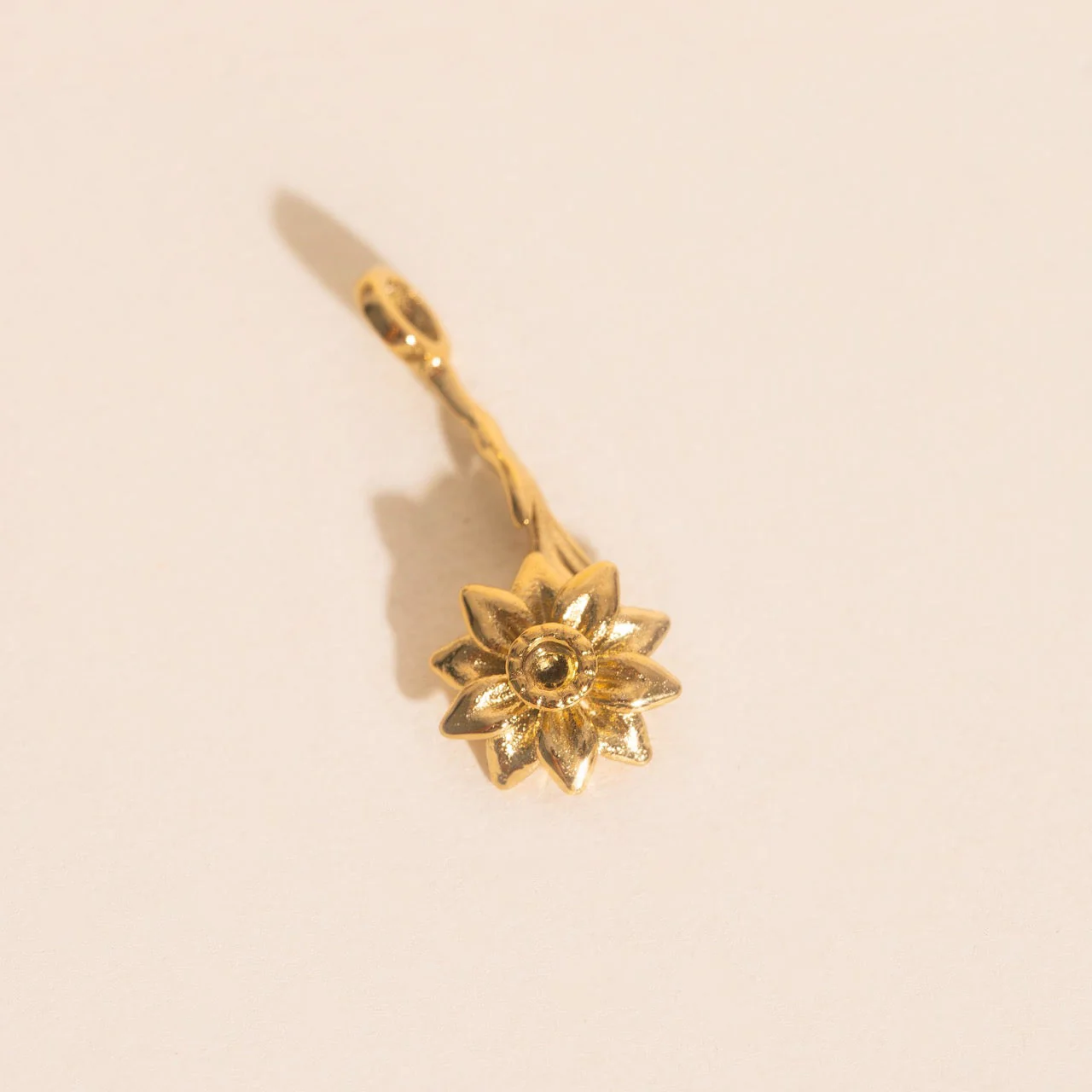 December Narcissus Birth Flower Necklace Charm - Image 5