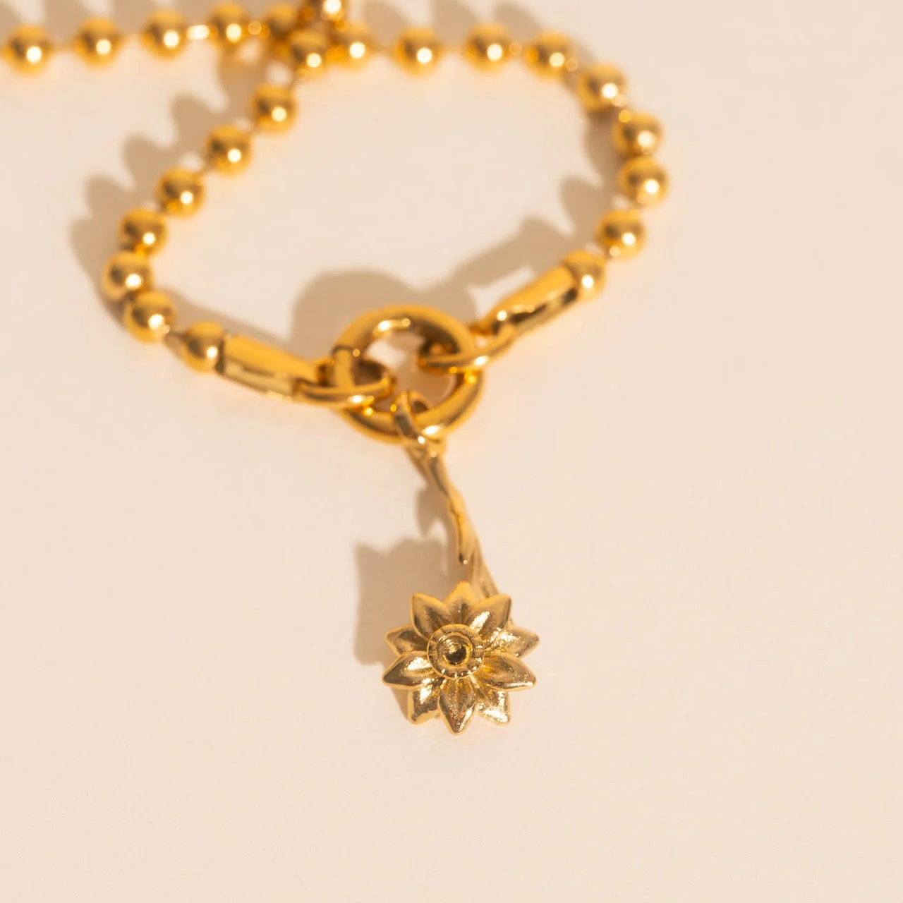 December Narcissus Birth Flower Necklace Charm - Image 7