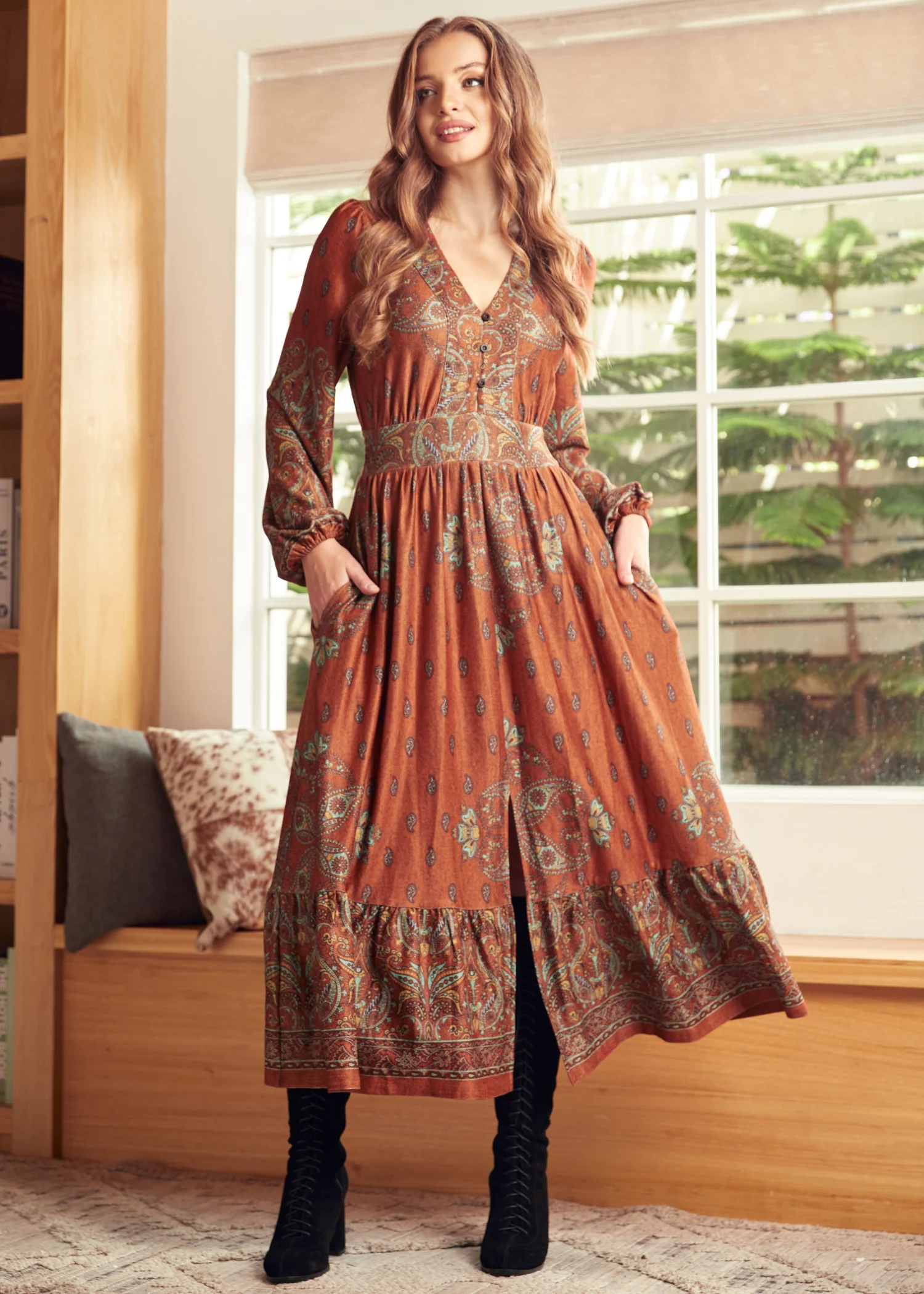 Goldie Hour V-Neck Midi Dress - Image 2