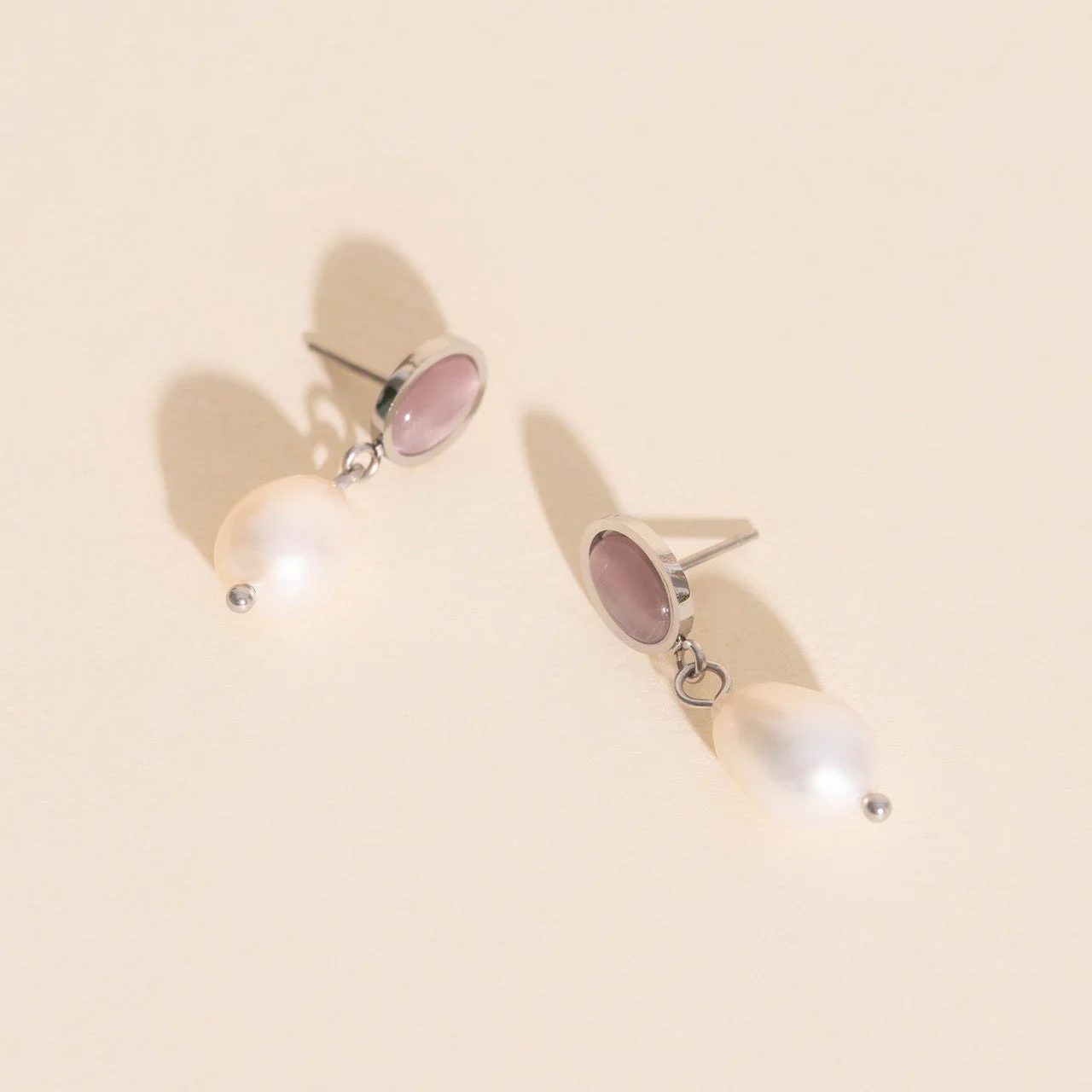 Elizabeth Taylor Stud Earrings - Image 5