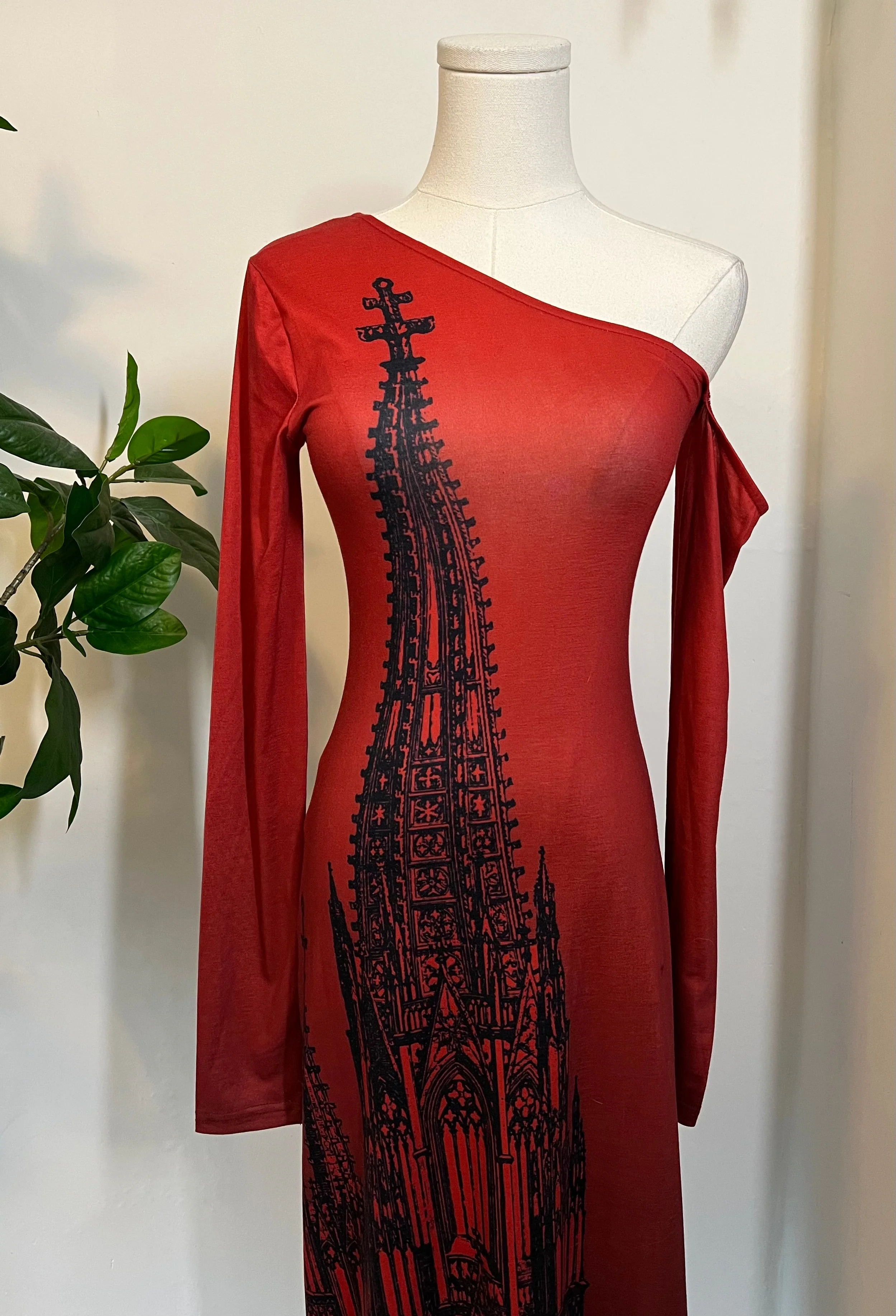 Elspeth - Comfy Cathedral Maxi Dress - Image 10
