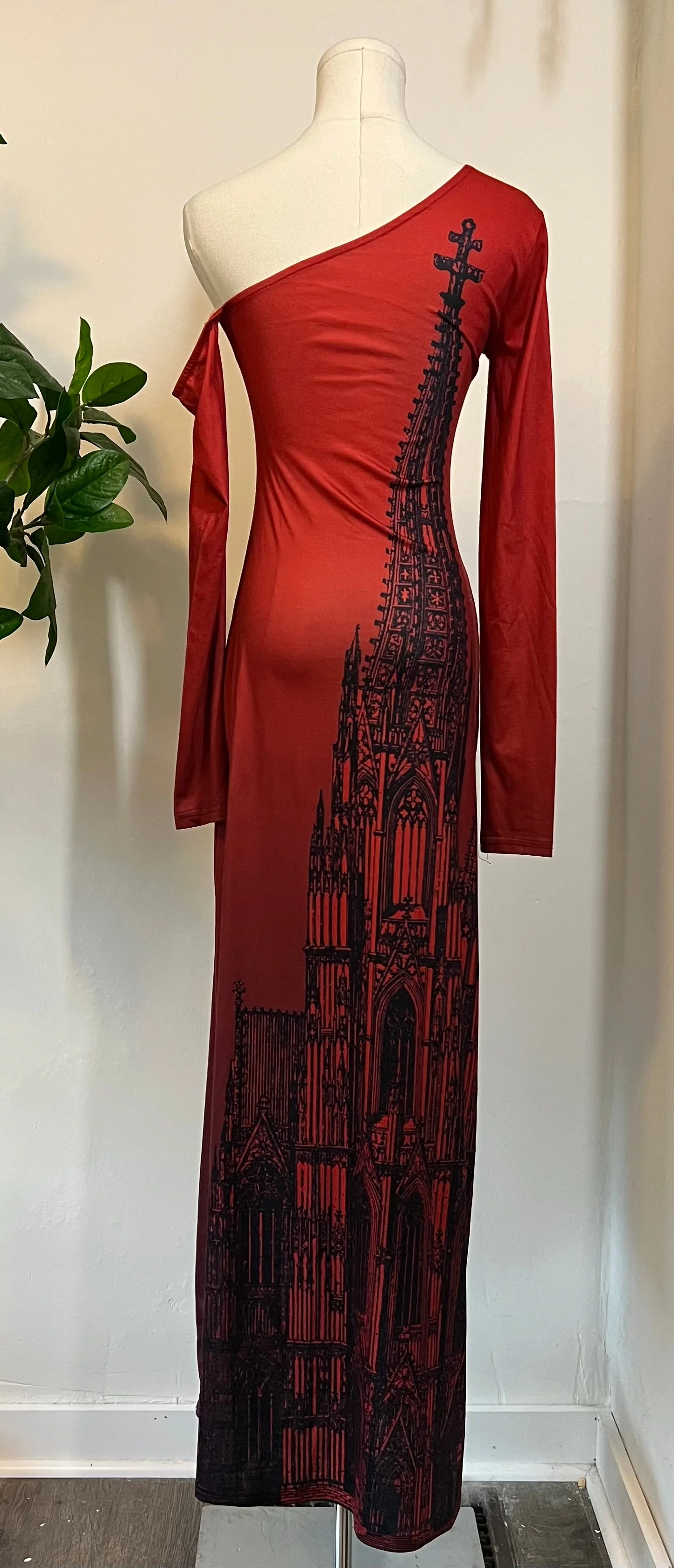 Elspeth - Comfy Cathedral Maxi Dress - Image 11