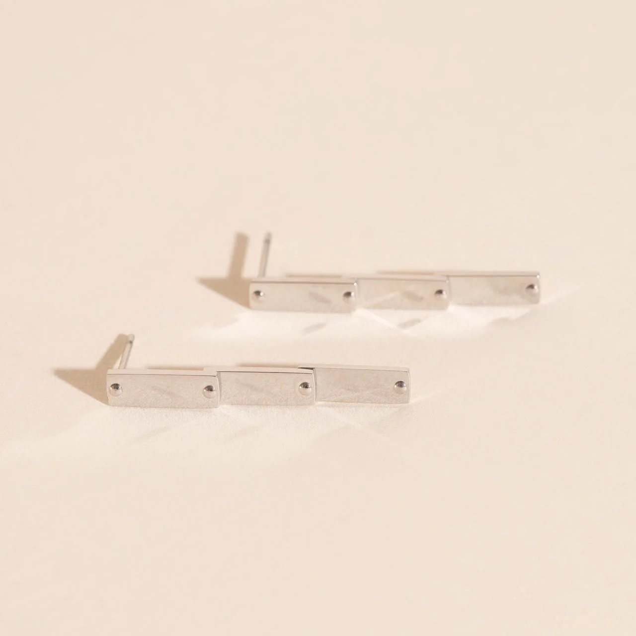 Flat Hammered Bar Stud Earrings - Image 5
