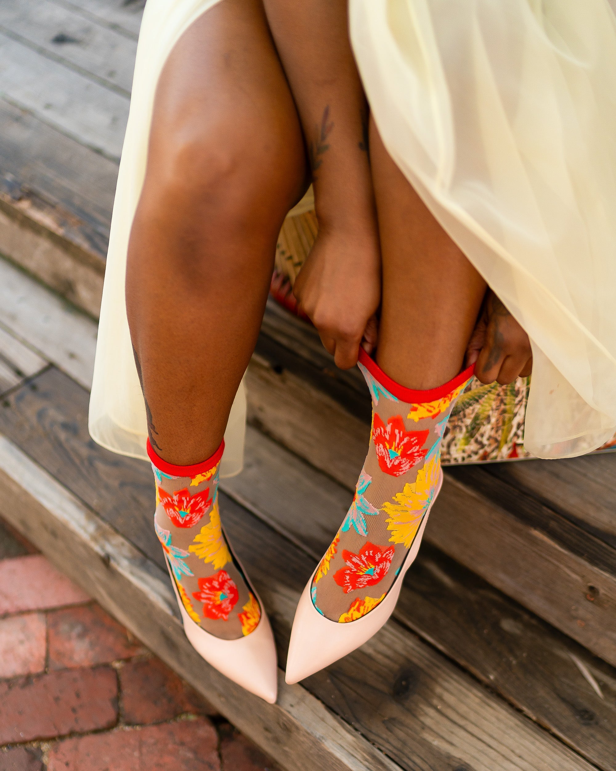 Flower Power Sheer Crew Sock - Image 6