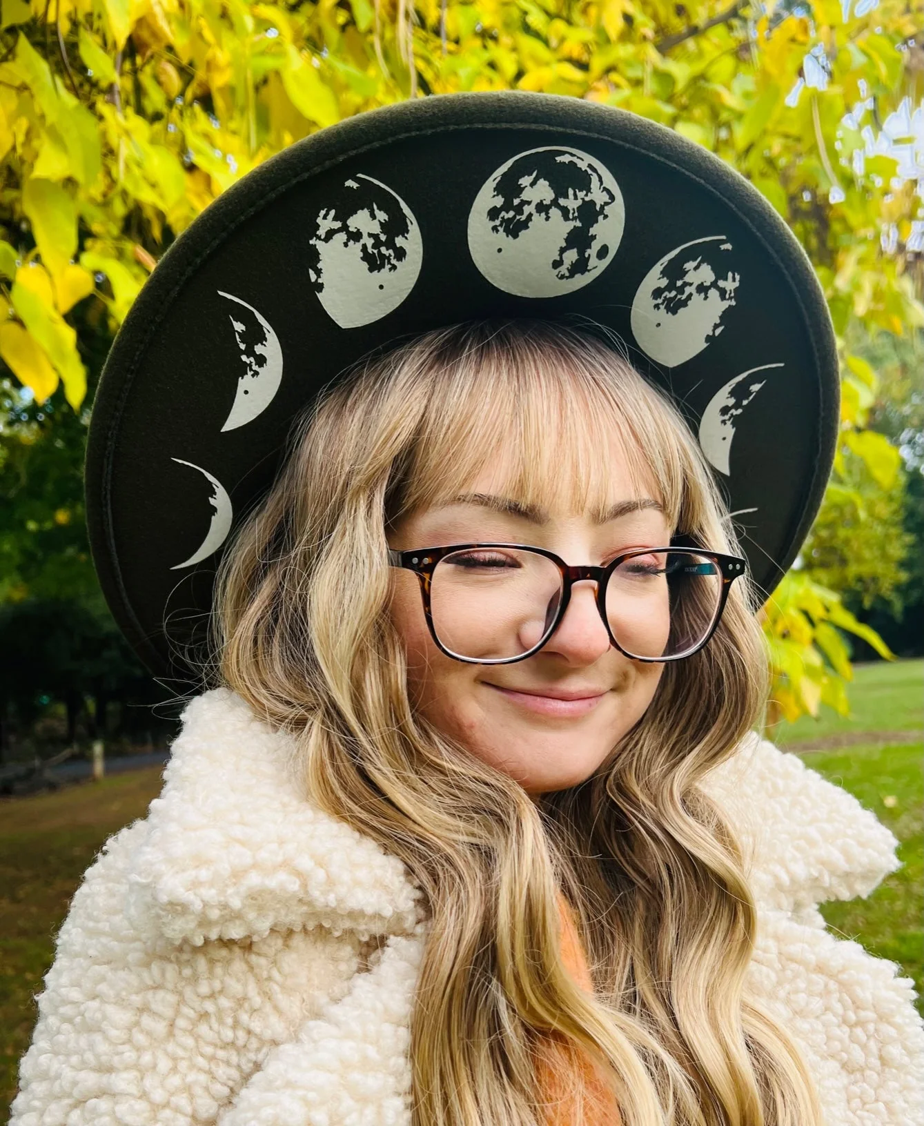 Vegan Felt Hat - XL Brim - Large Moon Phase - Image 2