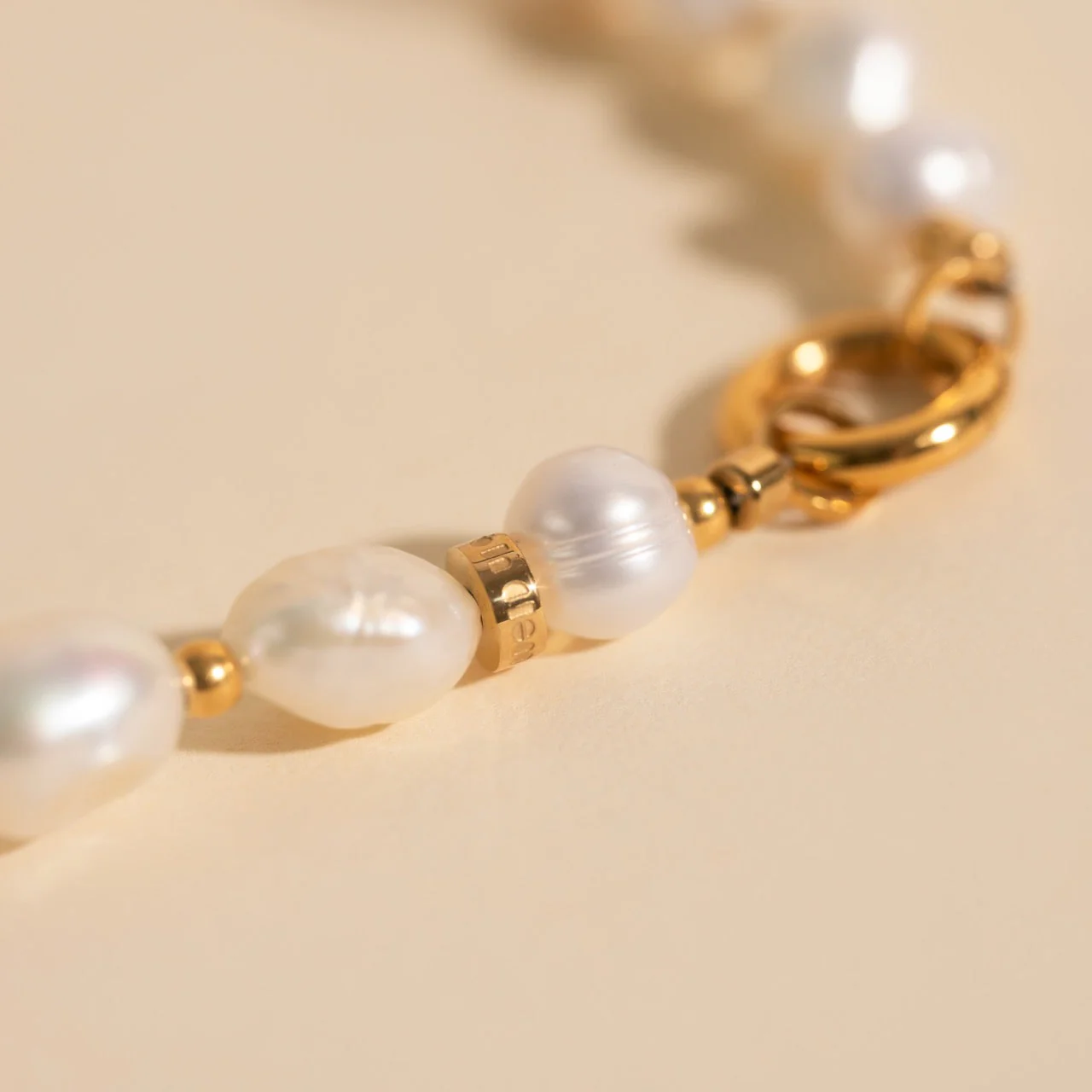 Freshwater Pearl Necklace (18") - Image 6