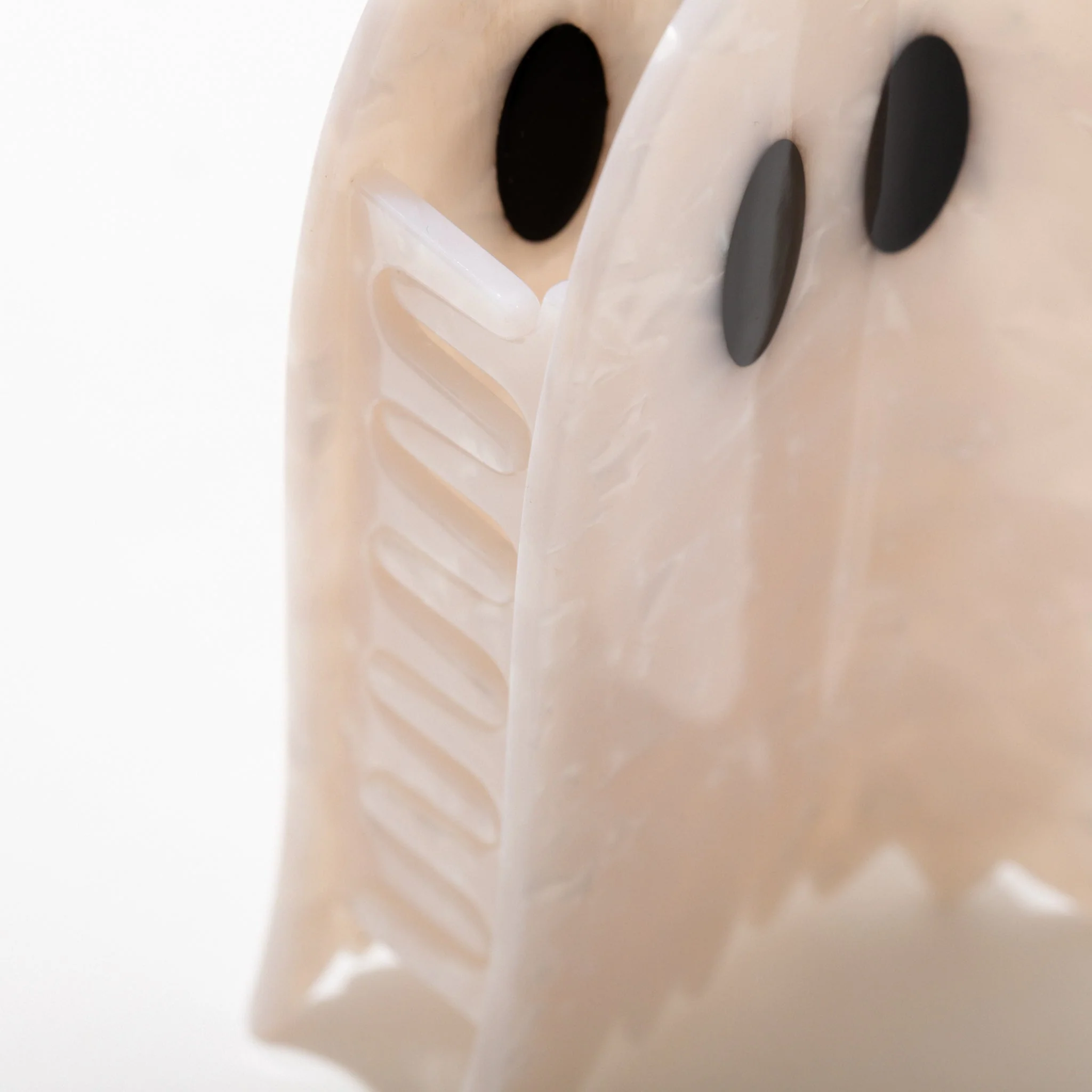 Ghost Hair Claw - Image 3