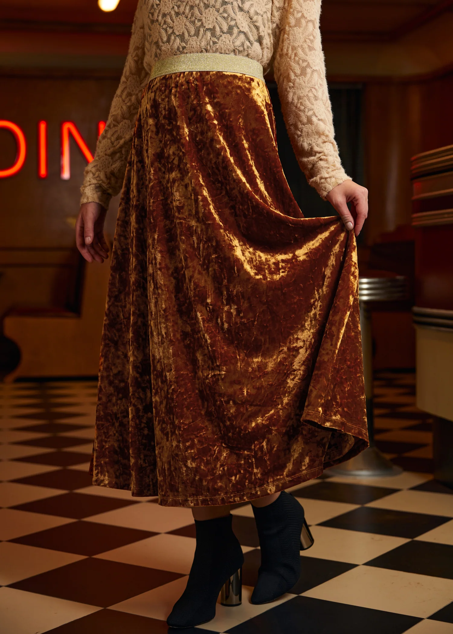 Golden Whispers Velvet Maxi Skirt - Image 3