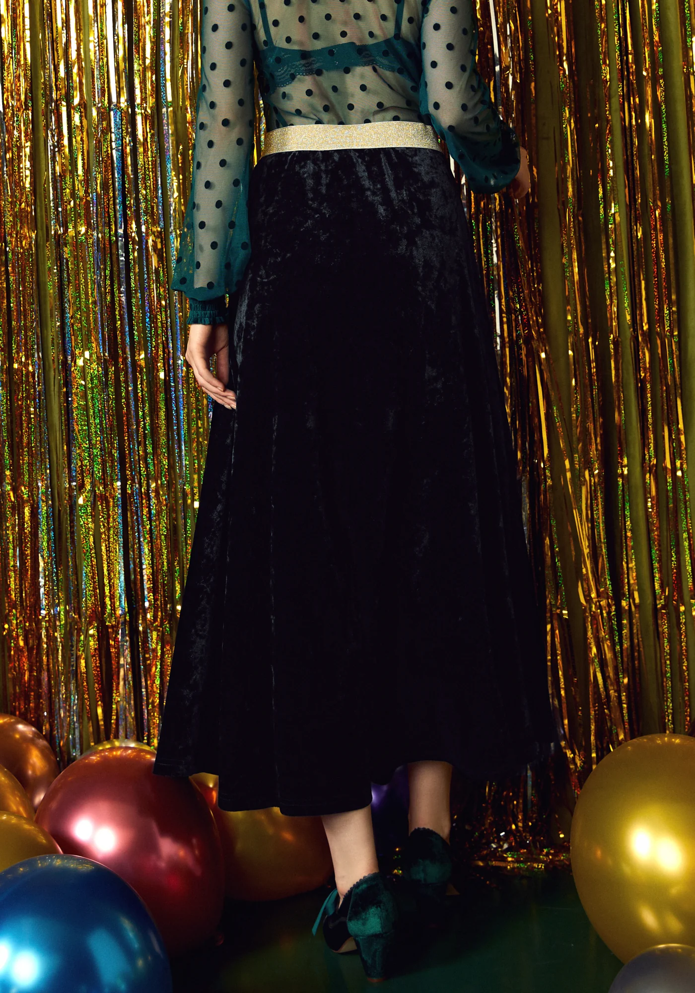 Golden Whispers Velvet Maxi Skirt - Image 4