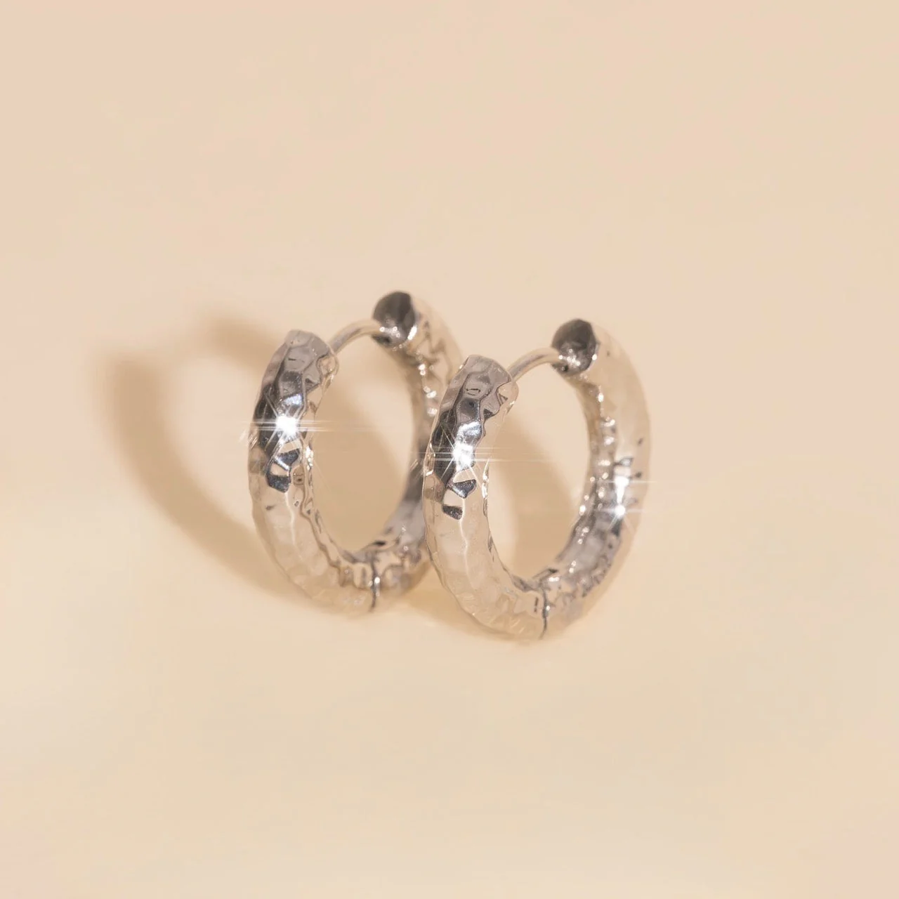 Hammered Chunky Rounded Huggie Hoop Earrings - Image 5
