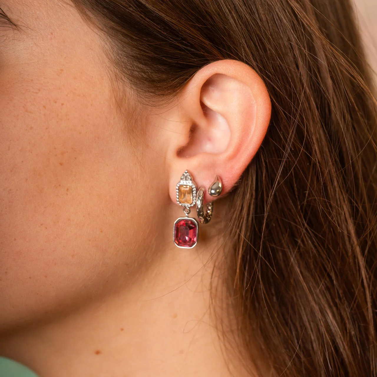 Hammered Rounded Huggie Hoop Earrings - Image 7