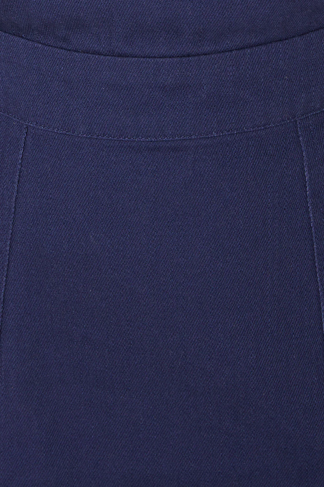 Holly Drill Pinny - Image 5