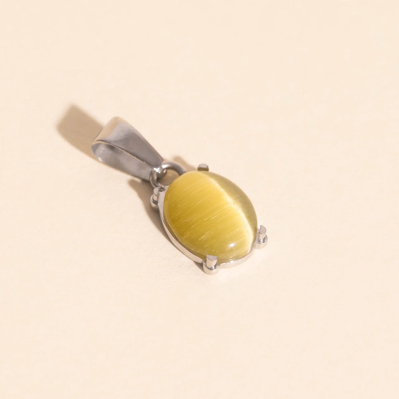 Honeylit Necklace Charm - Image 3