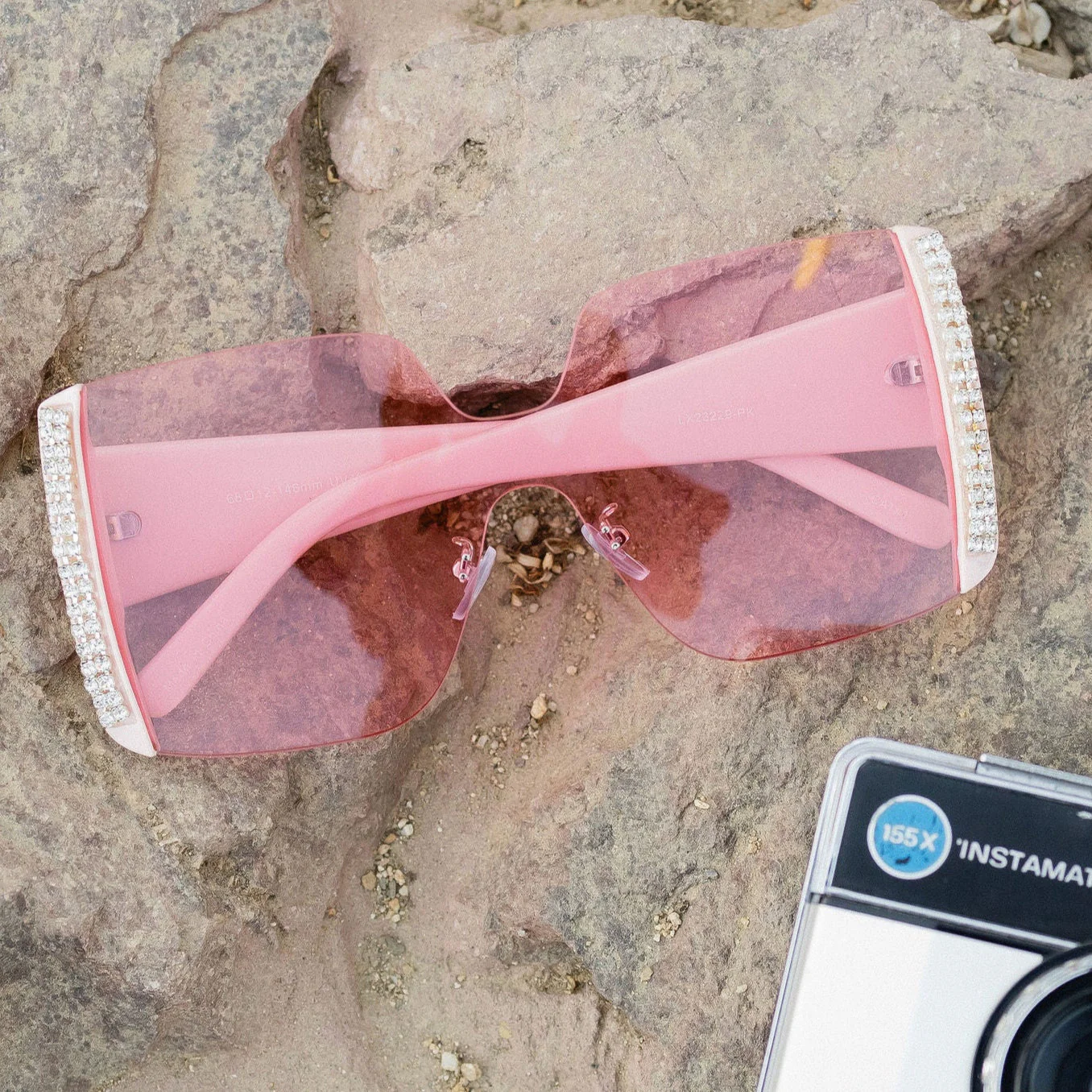 JAZMINE Oversize Pink Sunglasses - Image 2