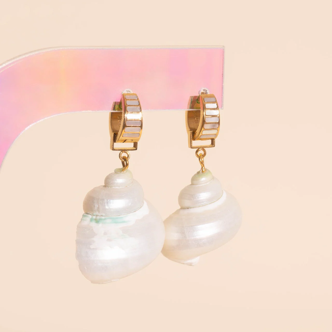 Jumbo Shell Super Chunky Huggie Hoop Charms - Image 5