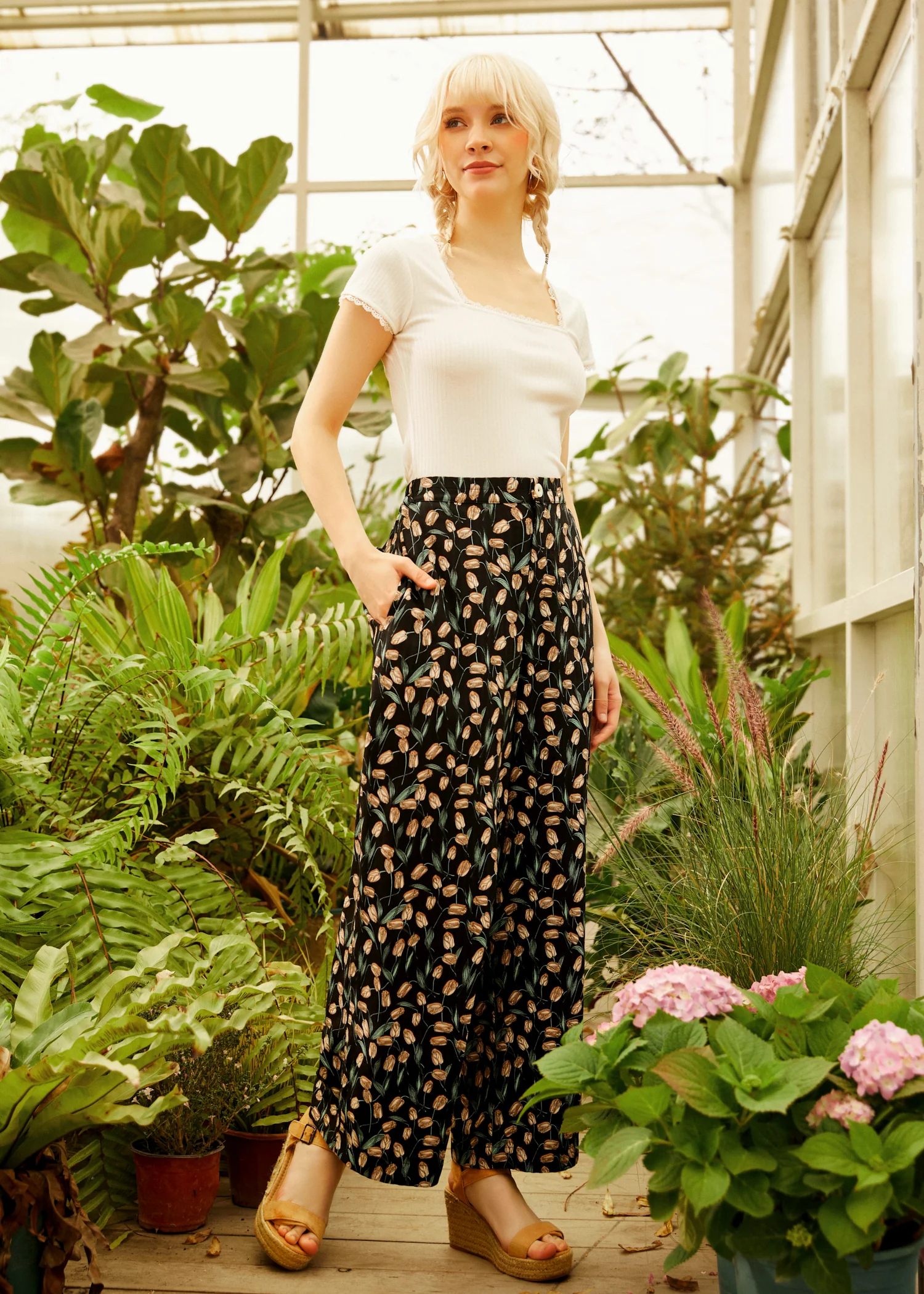 Lace Around the Edges Tee - Image 3