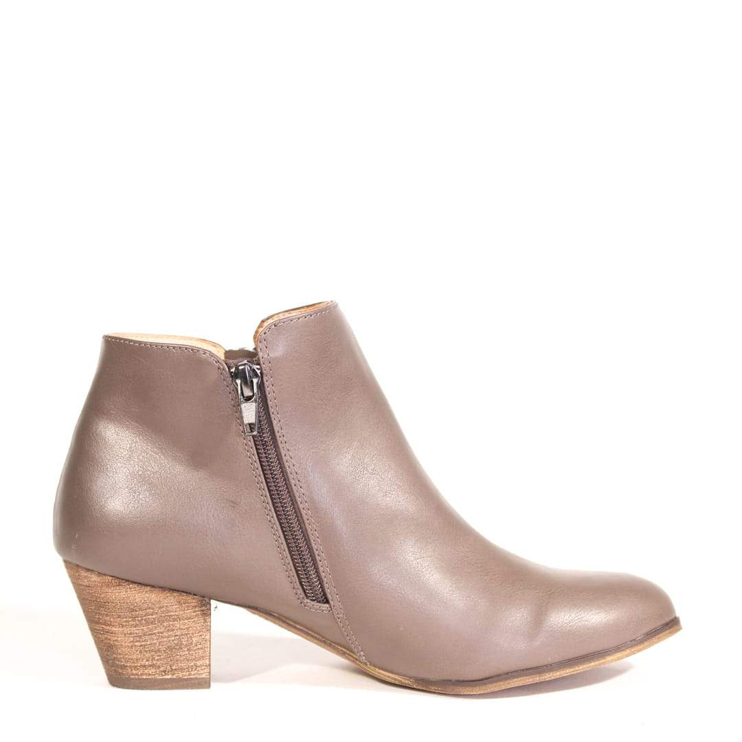 Logan Western Booties - Image 4