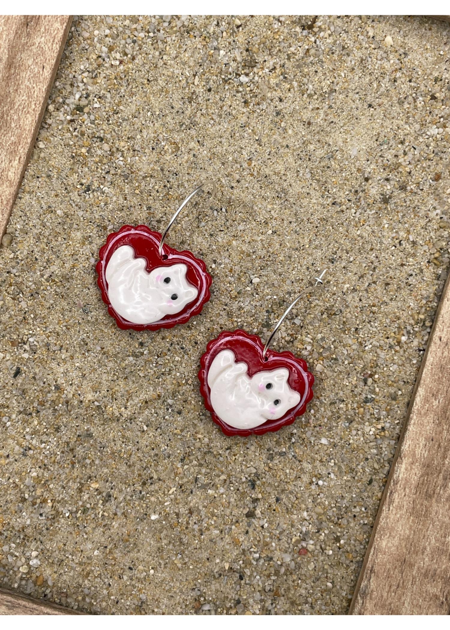 Love Crazy Purring Kitty Cat Heart Hoop Earrings - Image 3