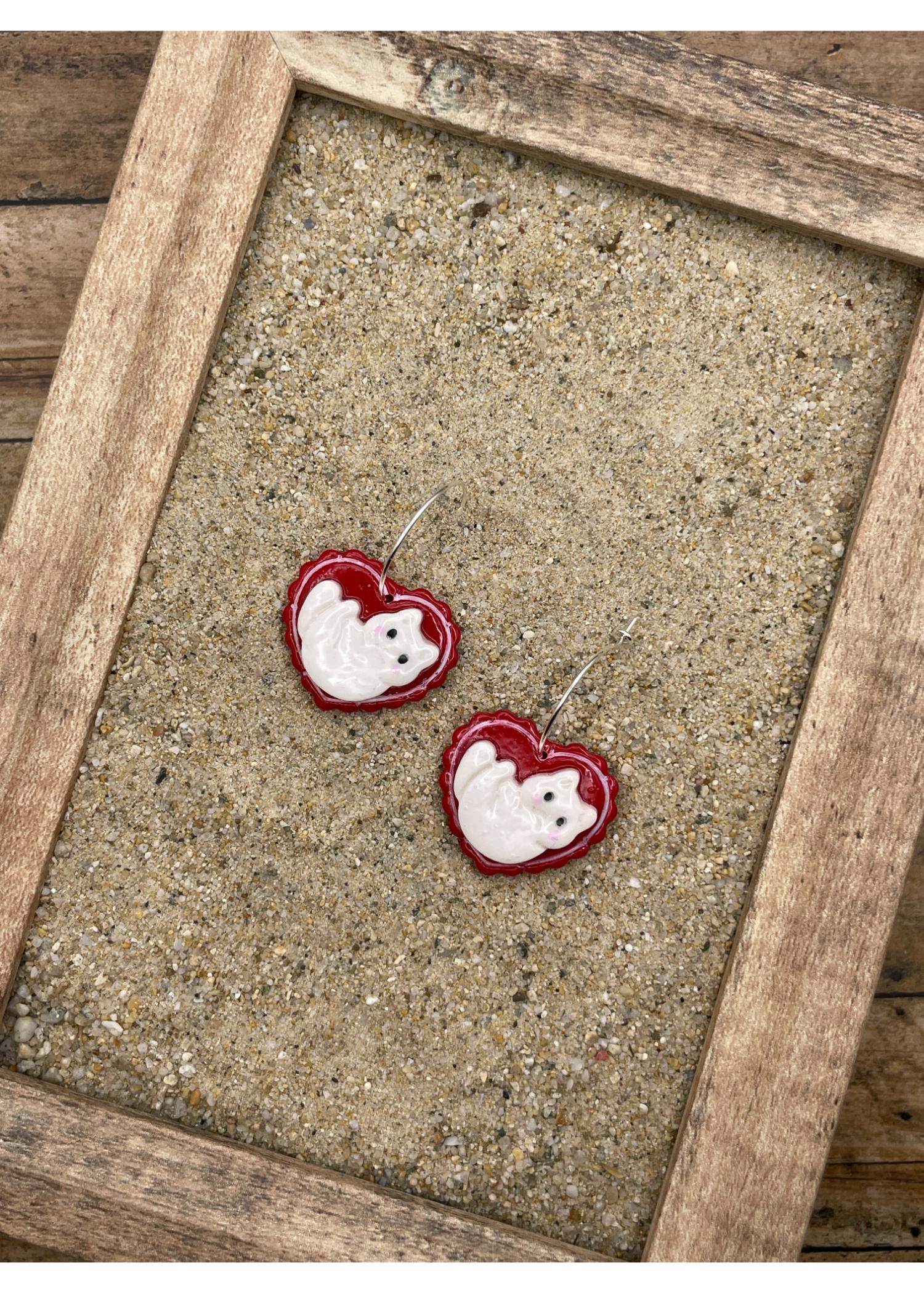 Love Crazy Purring Kitty Cat Heart Hoop Earrings - Image 4