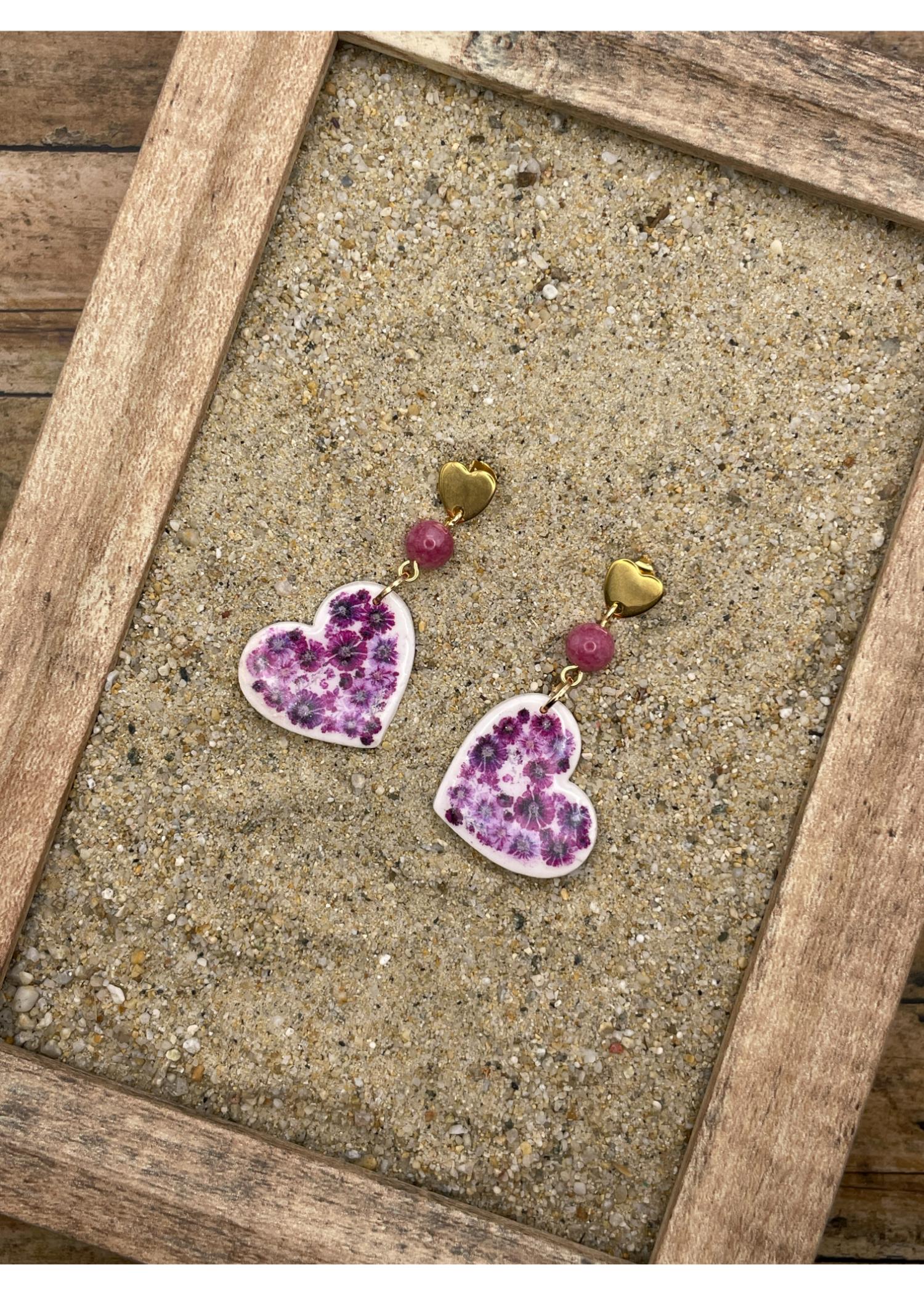 Floral Print Heart Dangle Earrings - Mauve - Image 3